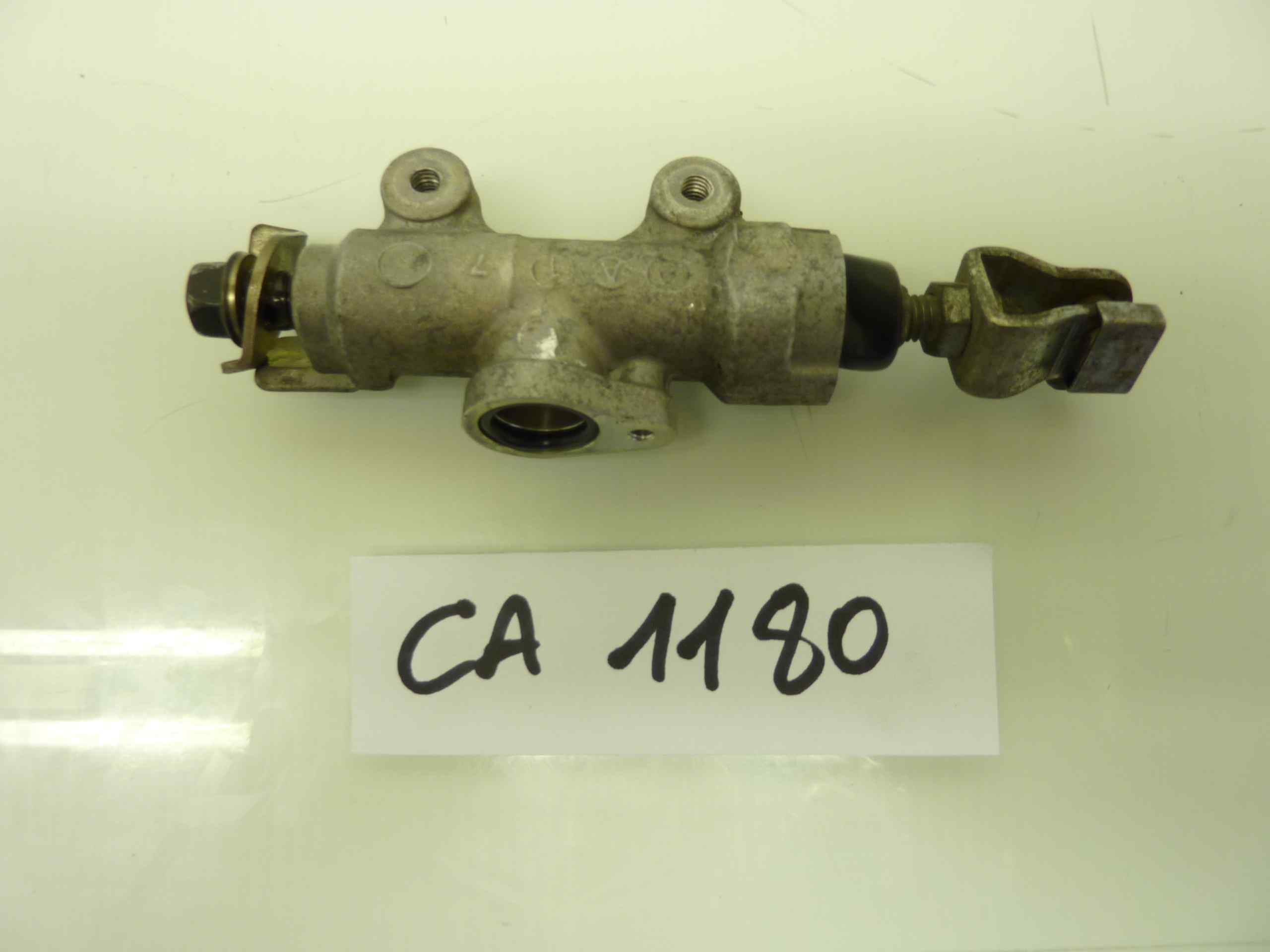 HONDA VFR 750 F 90-93 pompa freno posteriore 2A17 - immagine 2
