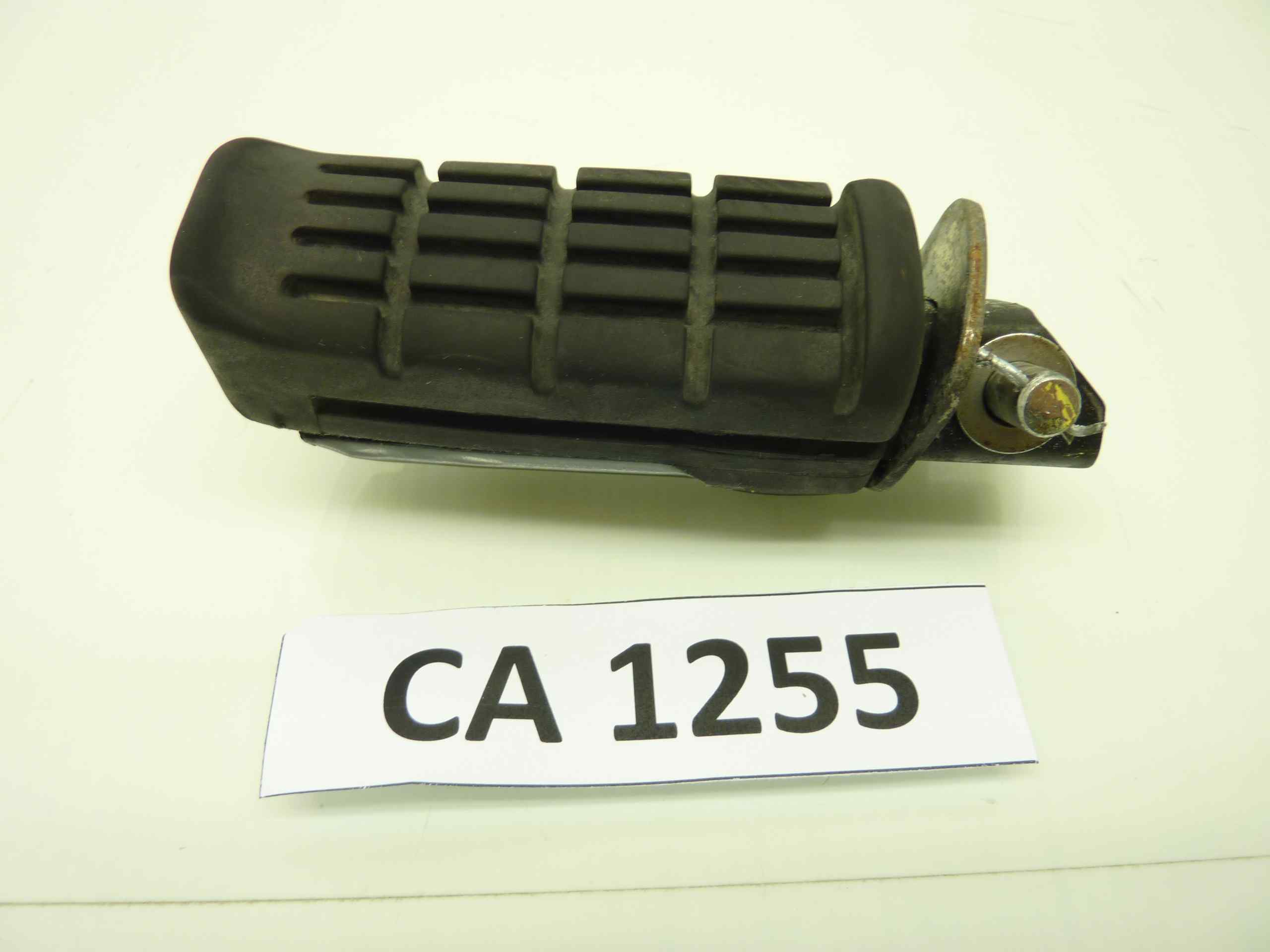 HONDA CBX 750 F 84-86 pedalino poggiapiedi posteriore destro - immagine 2