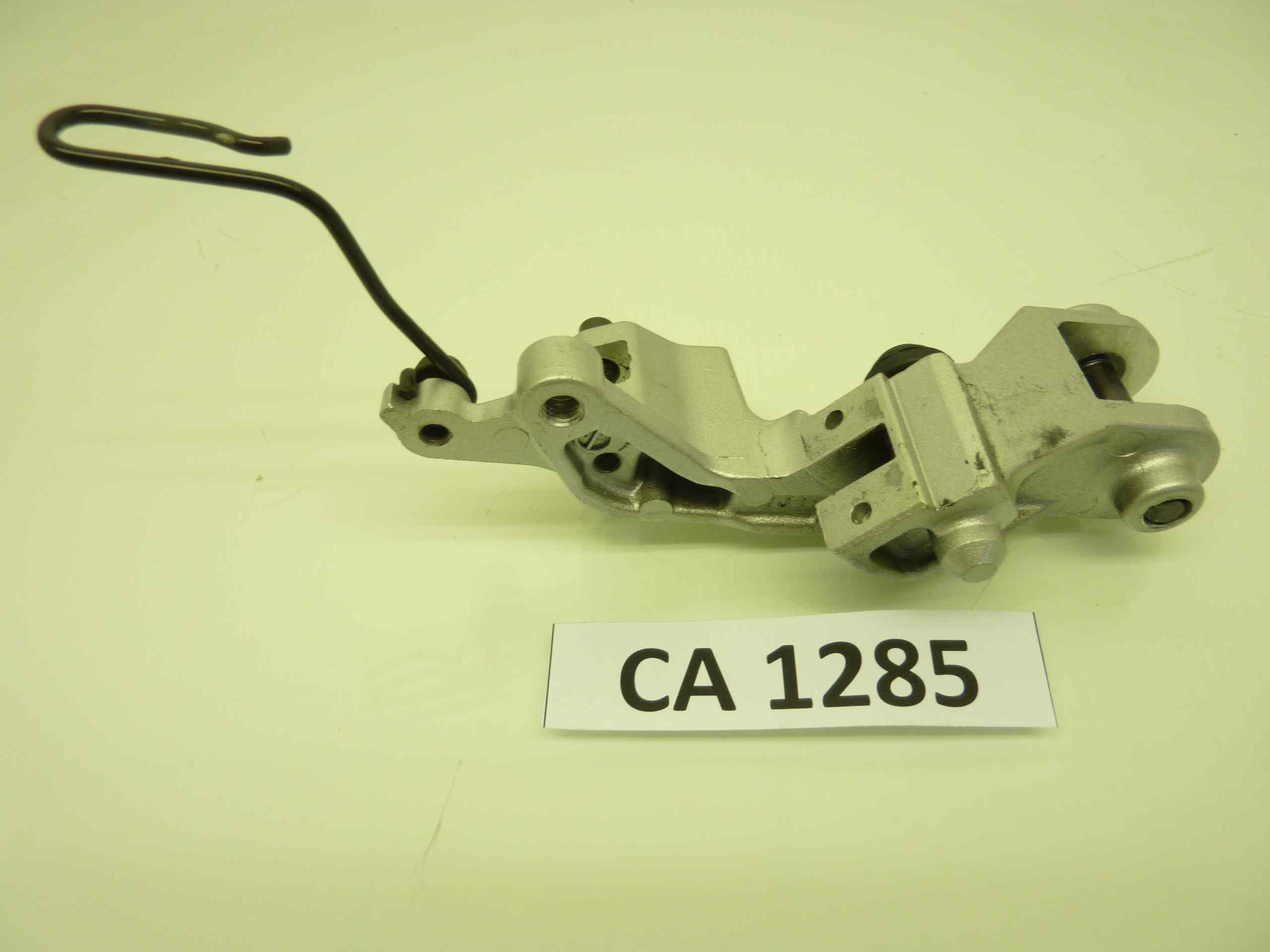 HONDA CBX 750 F 84-86 staffa supporto pinza freno ant destra - immagine 3