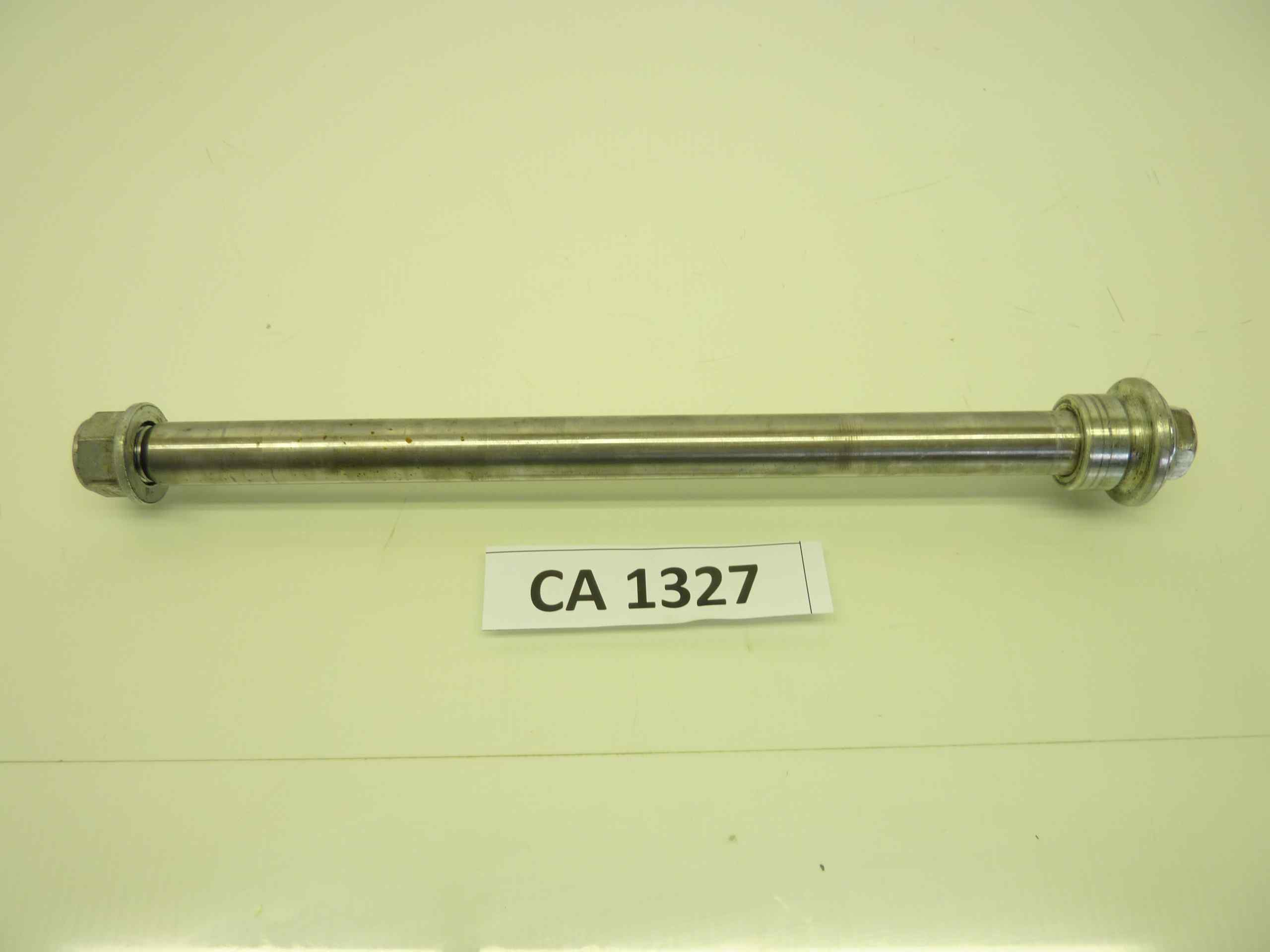 HONDA CBX 750 F 84-86 perno forcellone