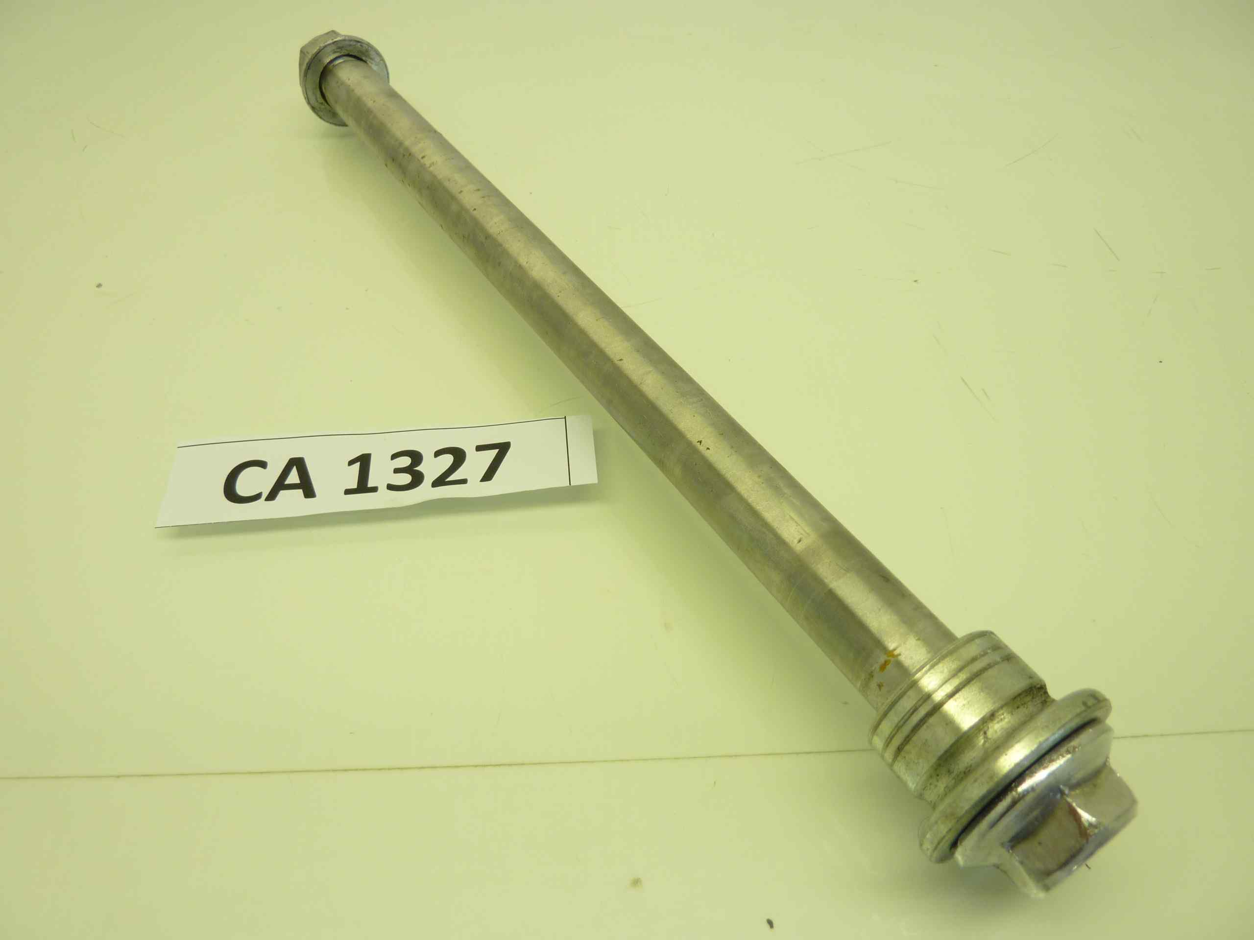 HONDA CBX 750 F 84-86 perno forcellone - immagine 2