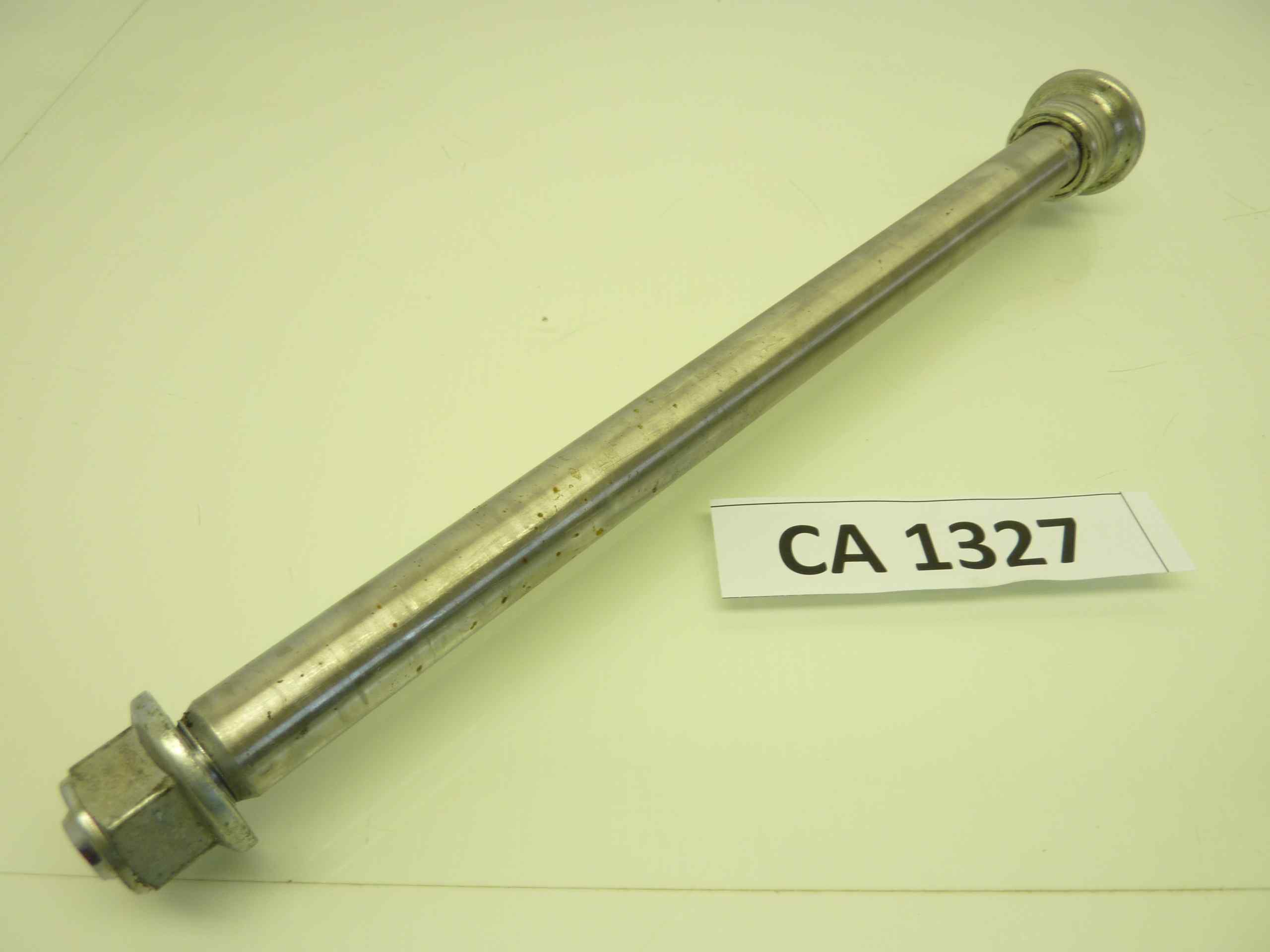 HONDA CBX 750 F 84-86 perno forcellone - immagine 3