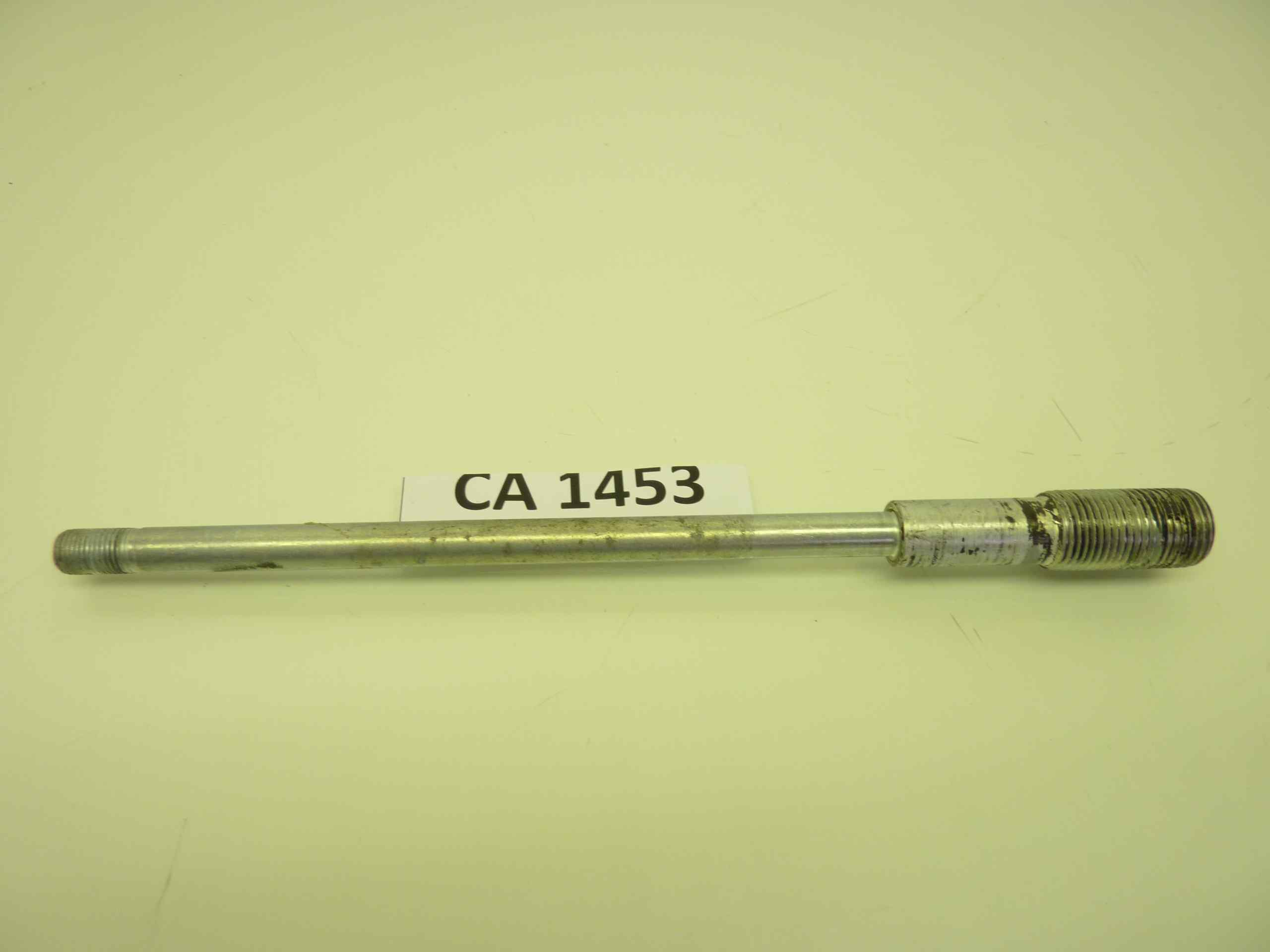 HONDA VFR 750 86-87 RC24 perno motore - immagine 3