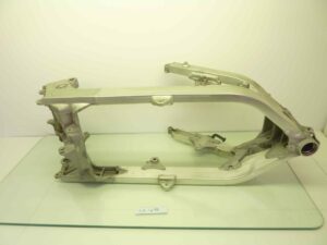 HONDA VFR 750 86-87 RC24 telaio radiato HMRC24-ADGM52025 EST01OM