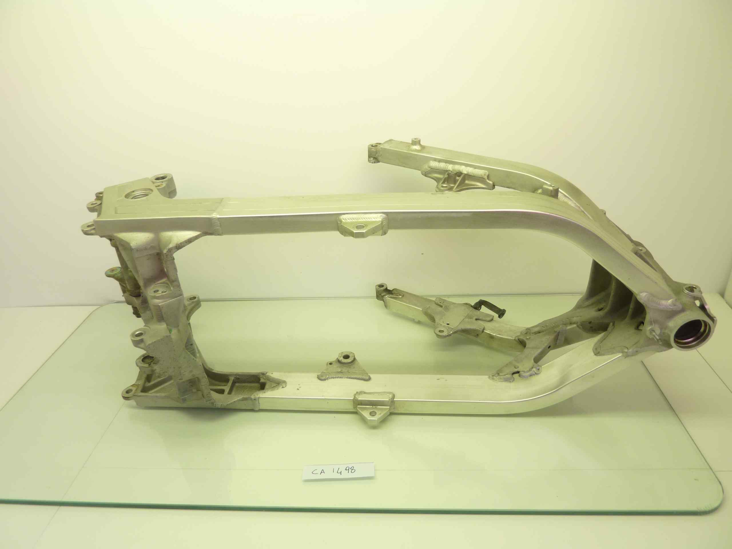 HONDA VFR 750 86-87 RC24 telaio radiato HMRC24-ADGM52025 EST01OM