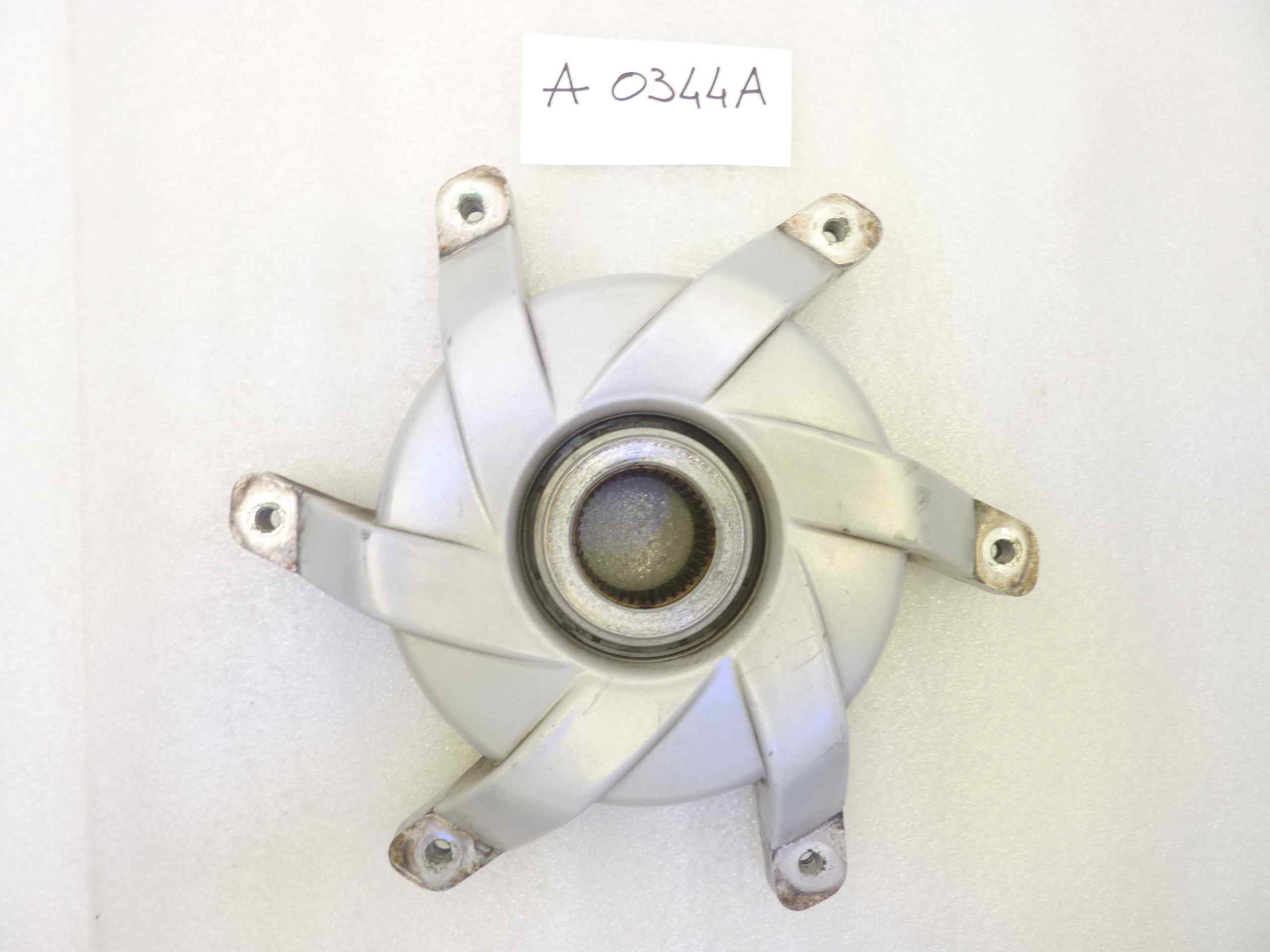 BMW F650 CS SCARVER mozzo parastrappi ruota posteriore 3311766000175