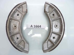 Ganasce freno Amadori Grimeca moto auto epoca vari modelli largh 226 mm - alt 40,5 mm nuovi fondi di magazzino
