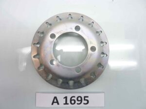Distanziale flangia raggi moto ciclomotore epoca diam est 111 mm - diam int 46,3 mm - interasse fori lateralmente 34 mm - altezza totale 13,5 mm
