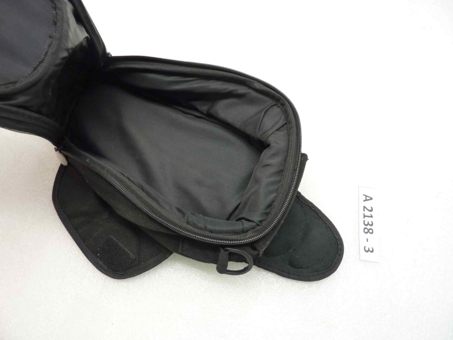 Borsa magnetica serbatoio moto 17x35xh 10 cm - immagine 4