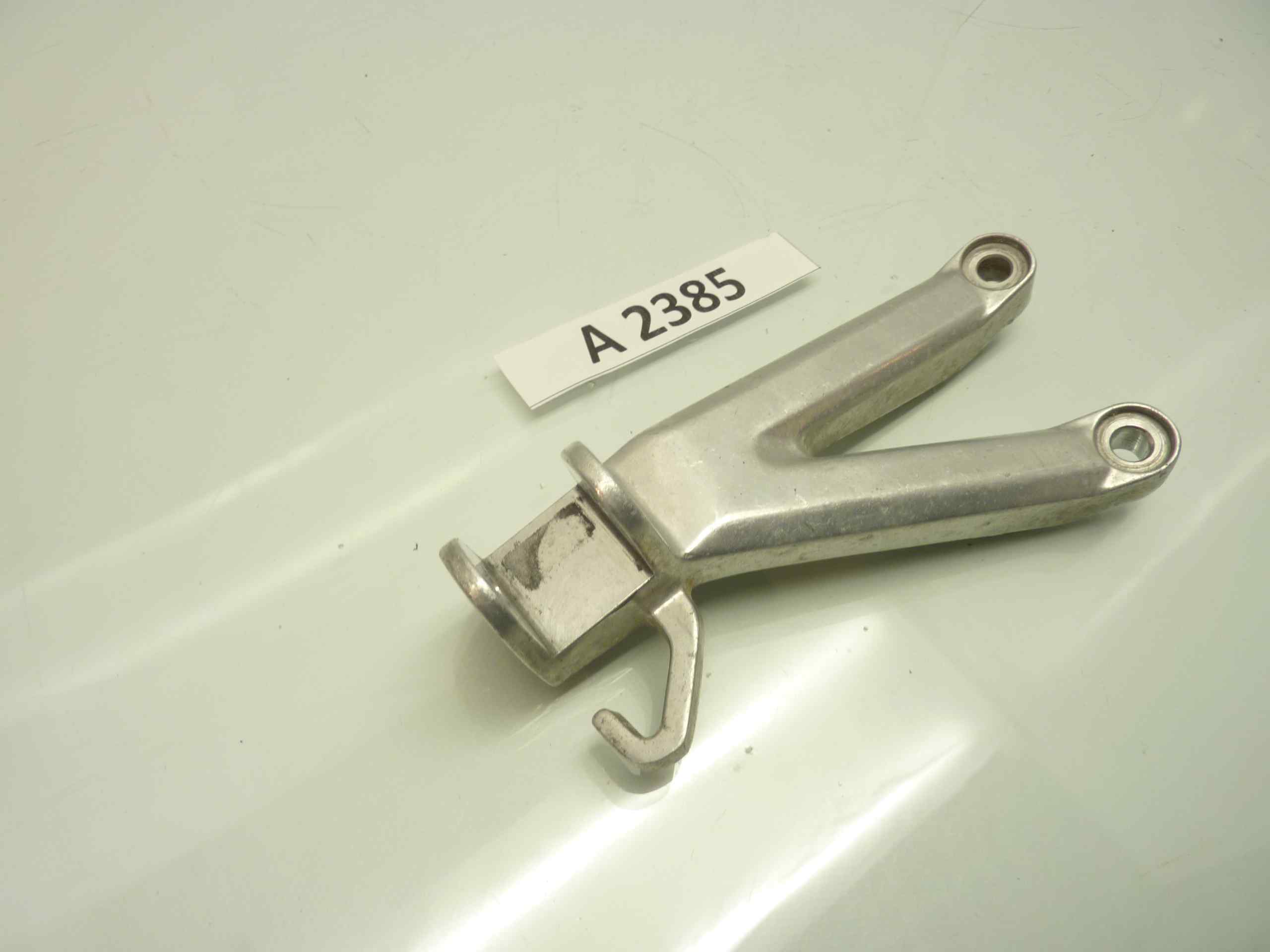 Yamaha YZF R6 00-03 staffa pedana poggiapiedi posteriore sinistra 5EB4 - immagine 2