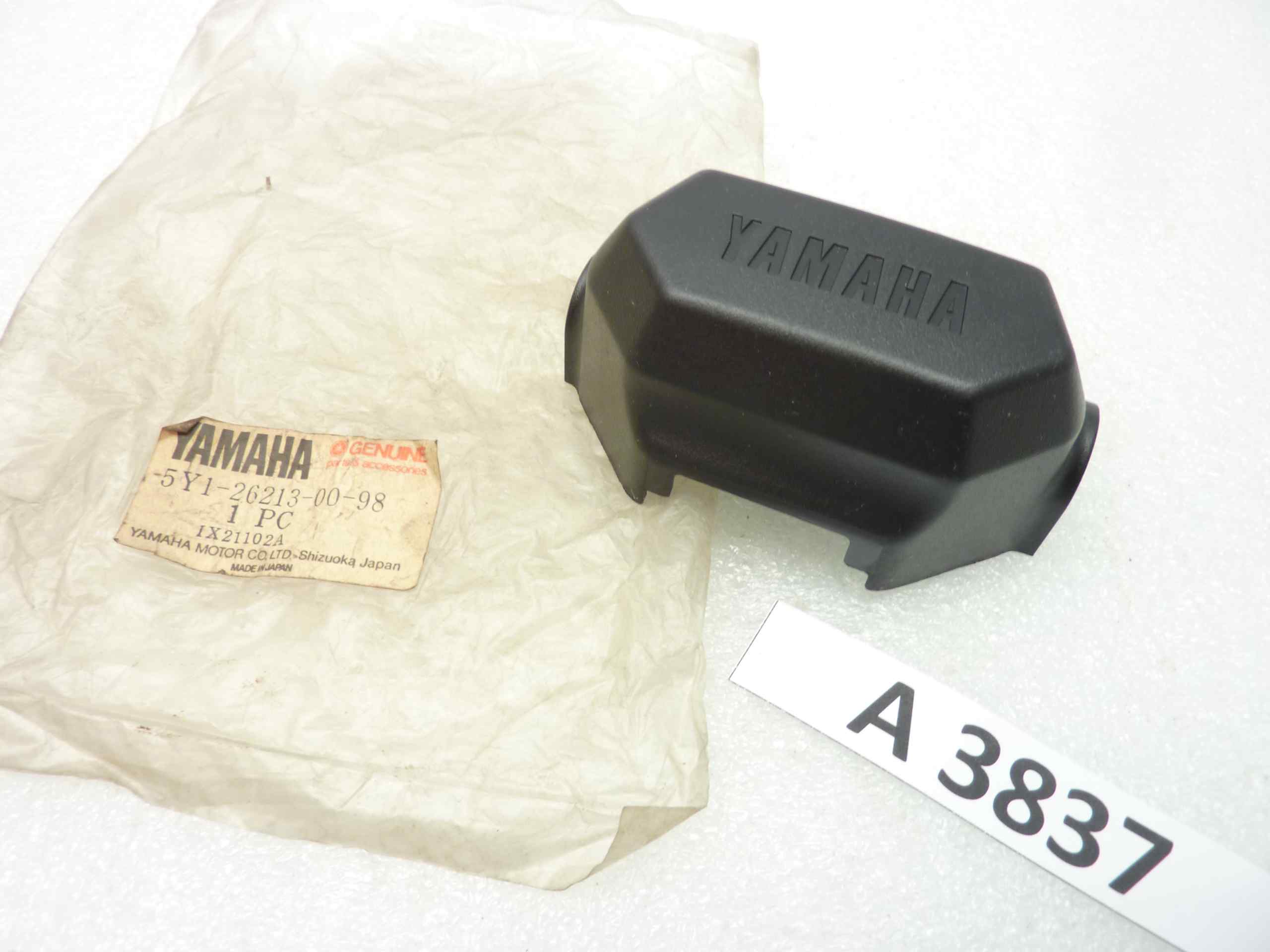 Yamaha XT 550 copertura cover coperchio forcella NUOVO 5Y1262130098
