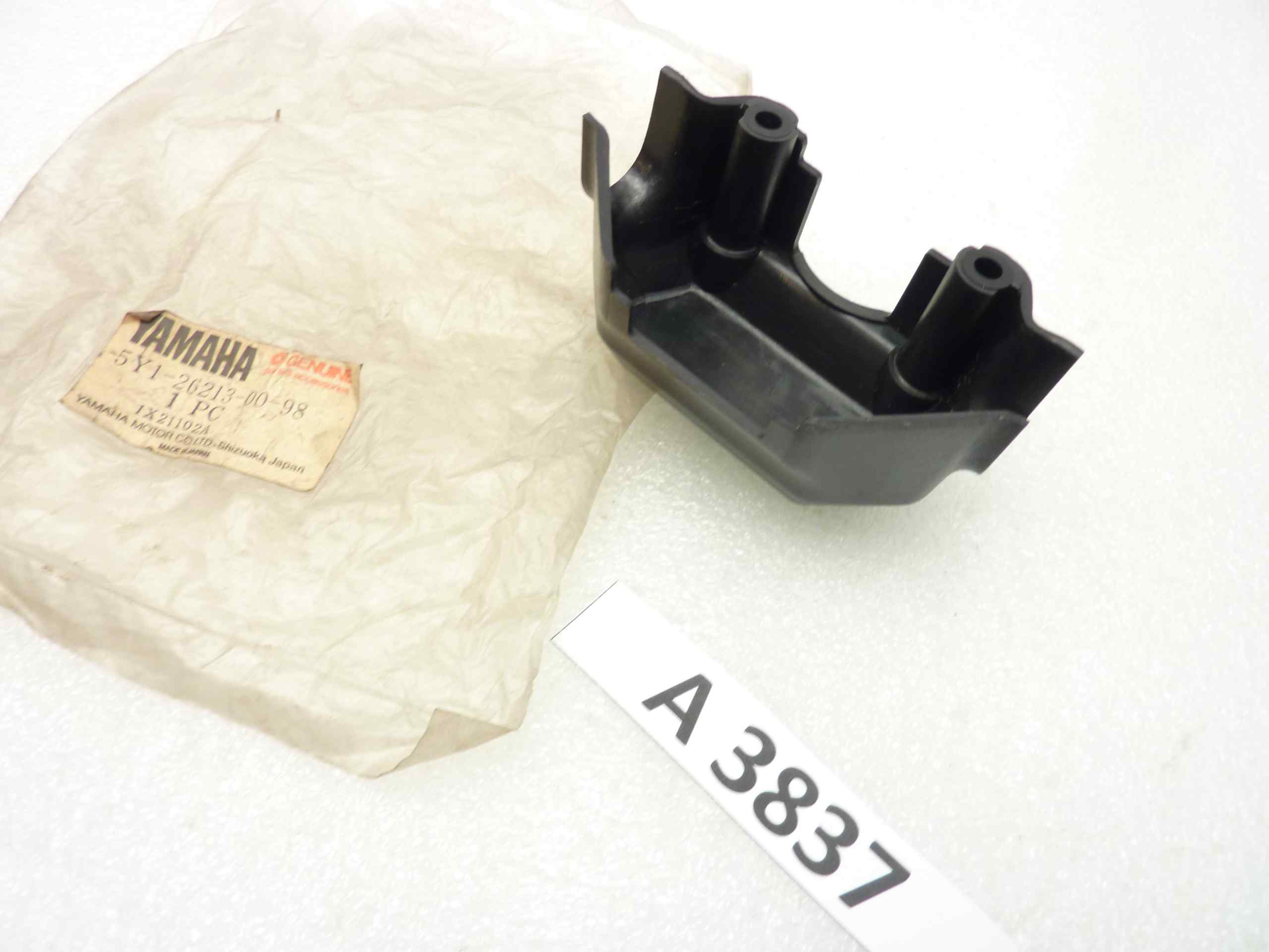 Yamaha XT 550 copertura cover coperchio forcella NUOVO 5Y1262130098 - immagine 3