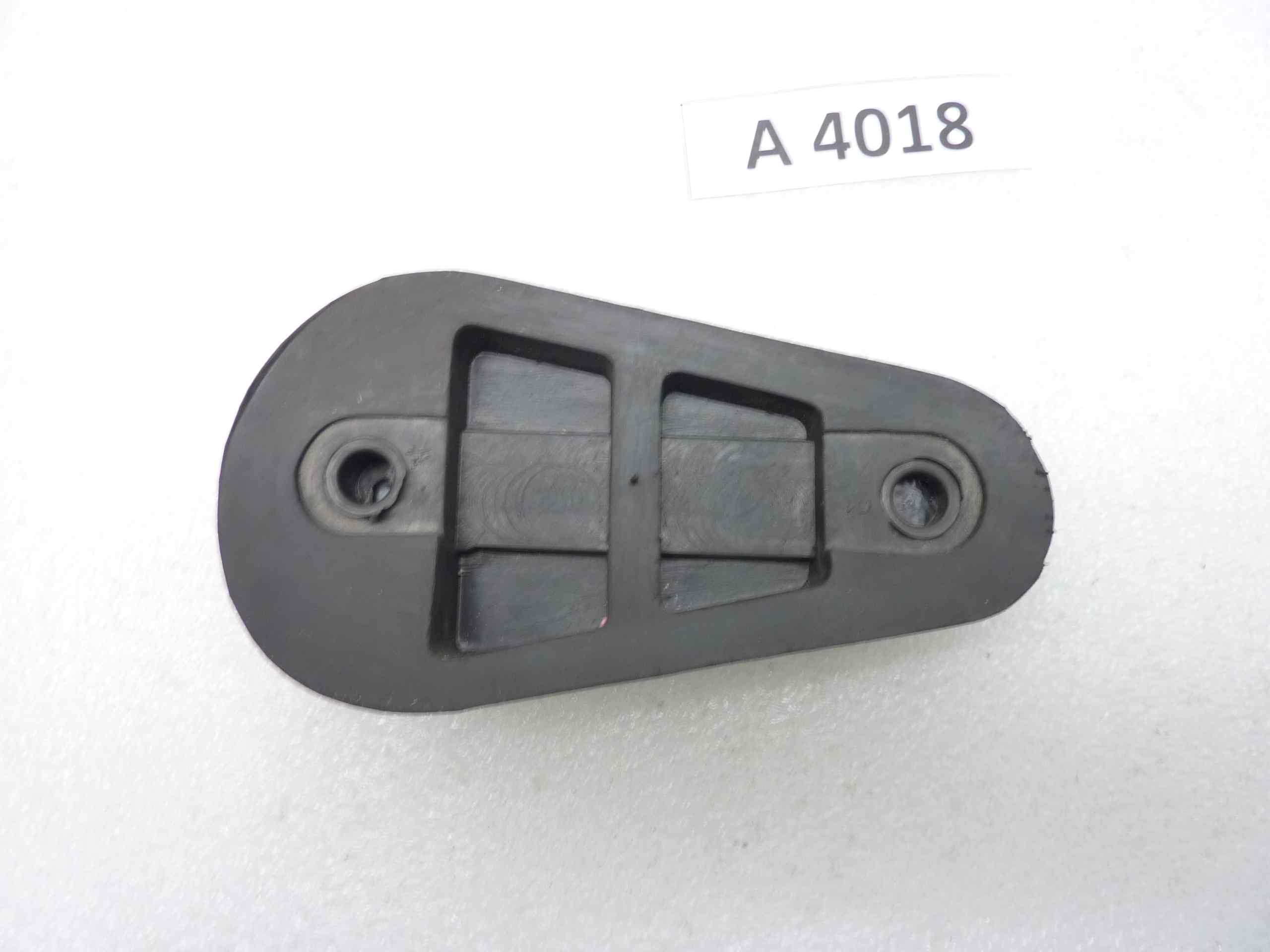 Guzzi Sport 15 ginocchiera gomma serbatoio destra - immagine 4
