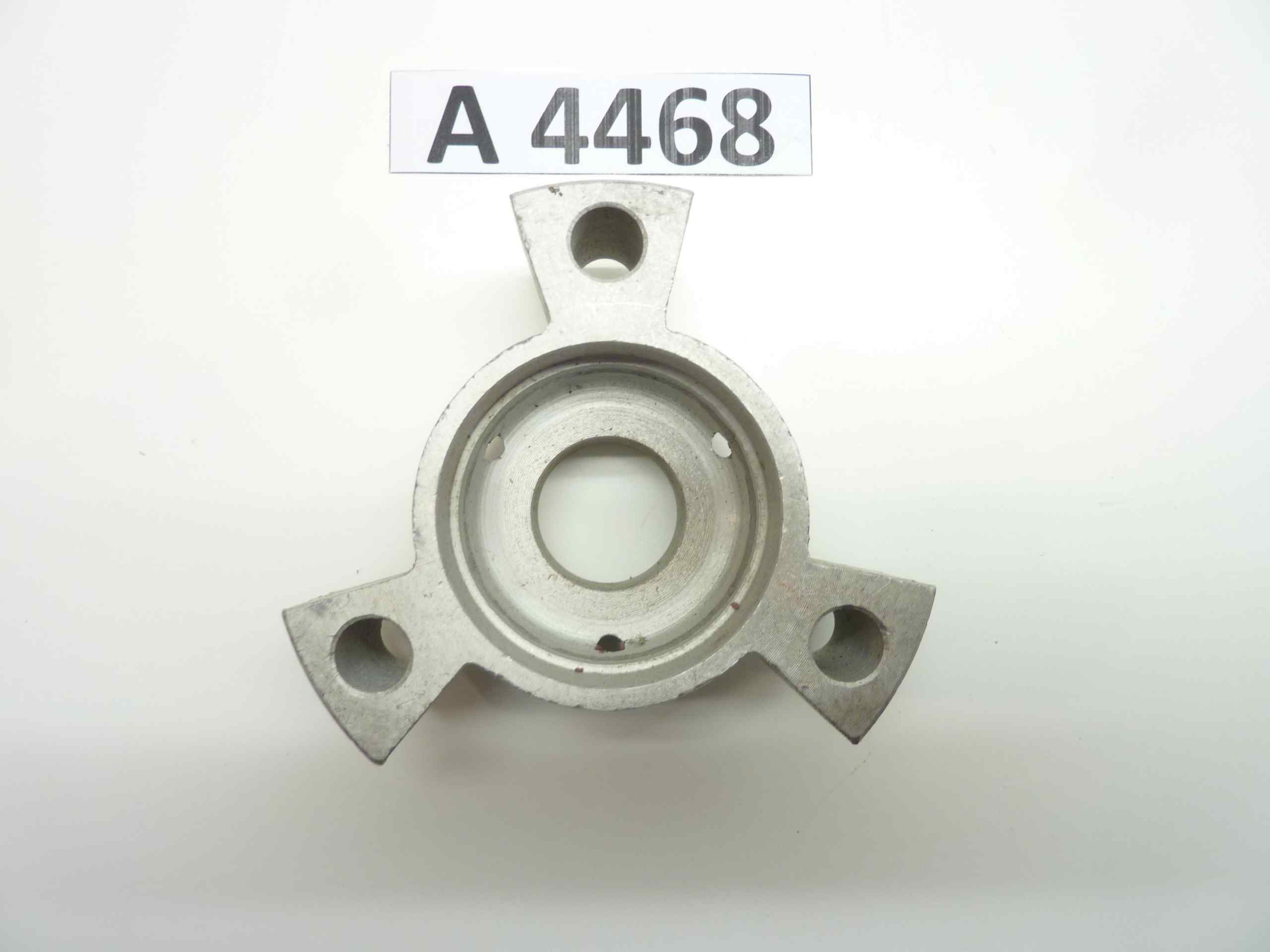 Guzzi Alce Superalce GT 20 porta parastrappi mozzo posteriore cod T9298 nuove fondo di magazzino - immagine 3