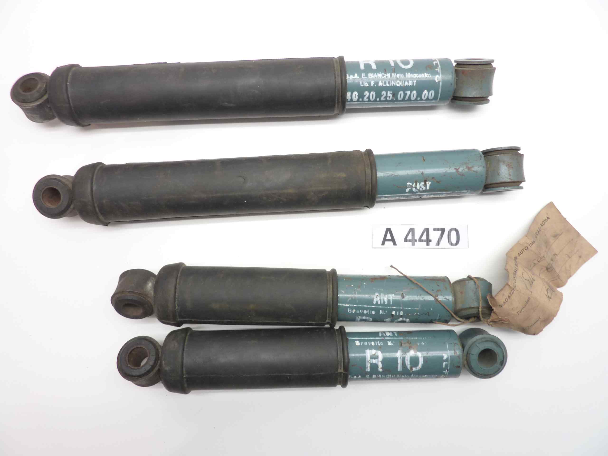Ammortizzatori anteriori e posteriori auto epoca Bianchi R10 cod 140202107000 140202507000 interarsse ant 28 mm e post 38,4 cod 2540 nuove fondo di magazzino