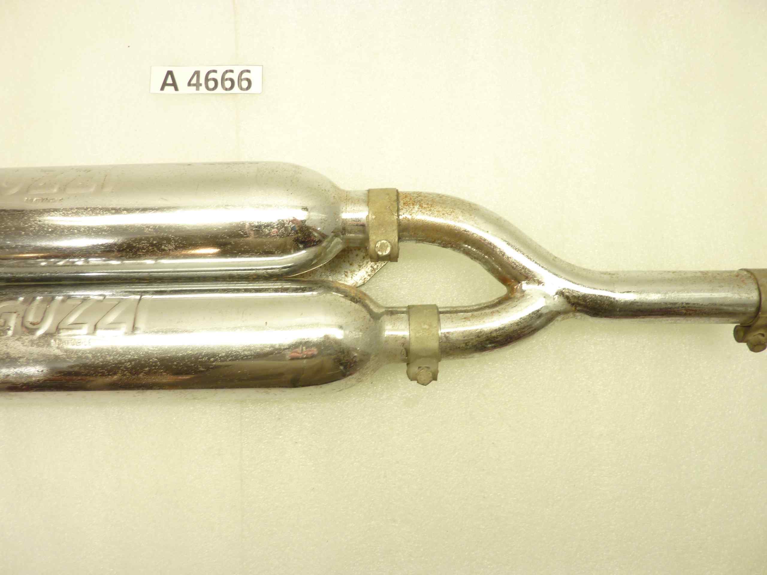 Guzzi vari modelli doppio scarico marmitta TZ IGM 38657S BREVETTO 195 diam int imbocco 37 mm - immagine 4