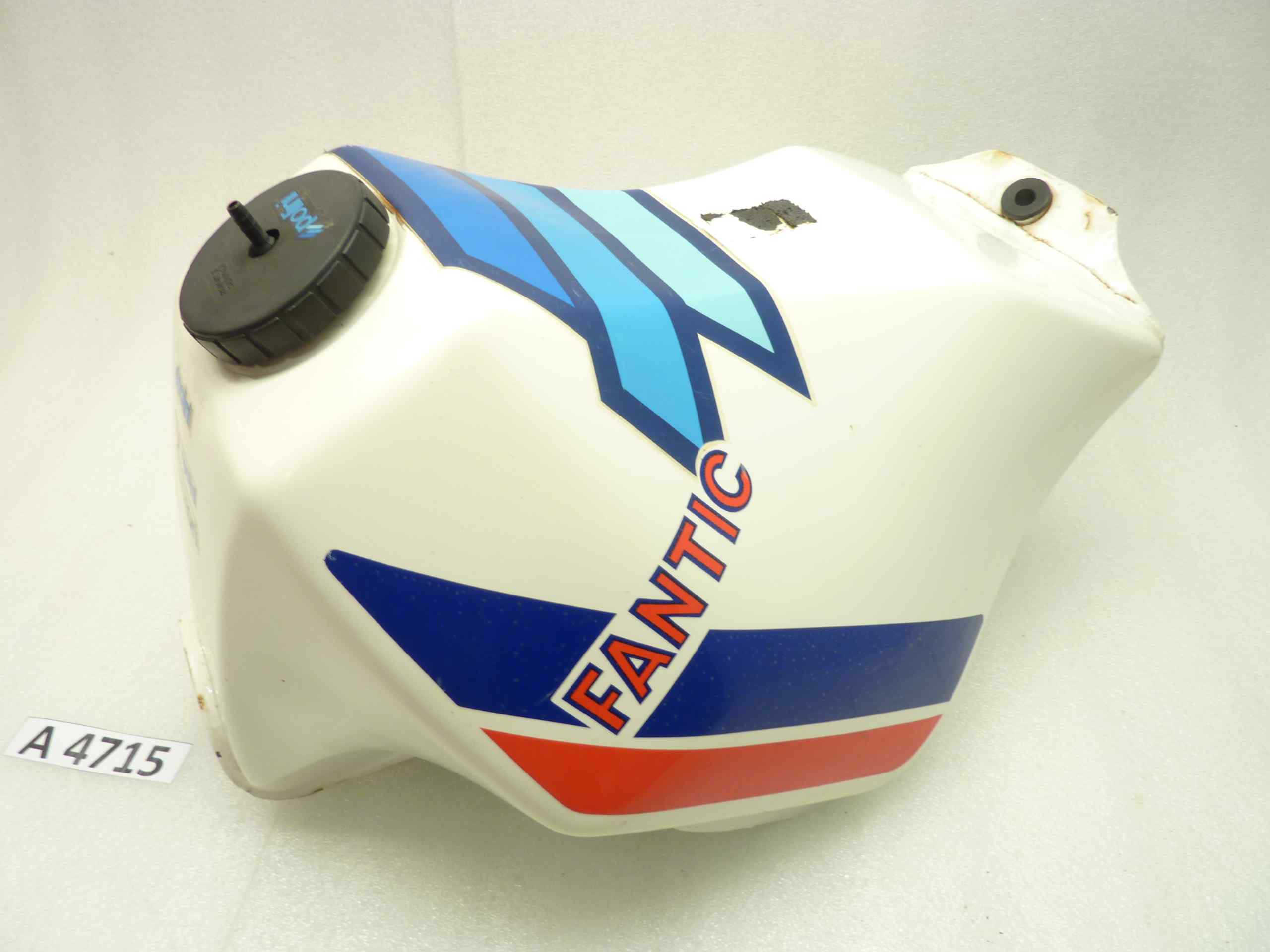 Fantic Raider 250 serbatoio benzina carburante da trattare internamente - immagine 6