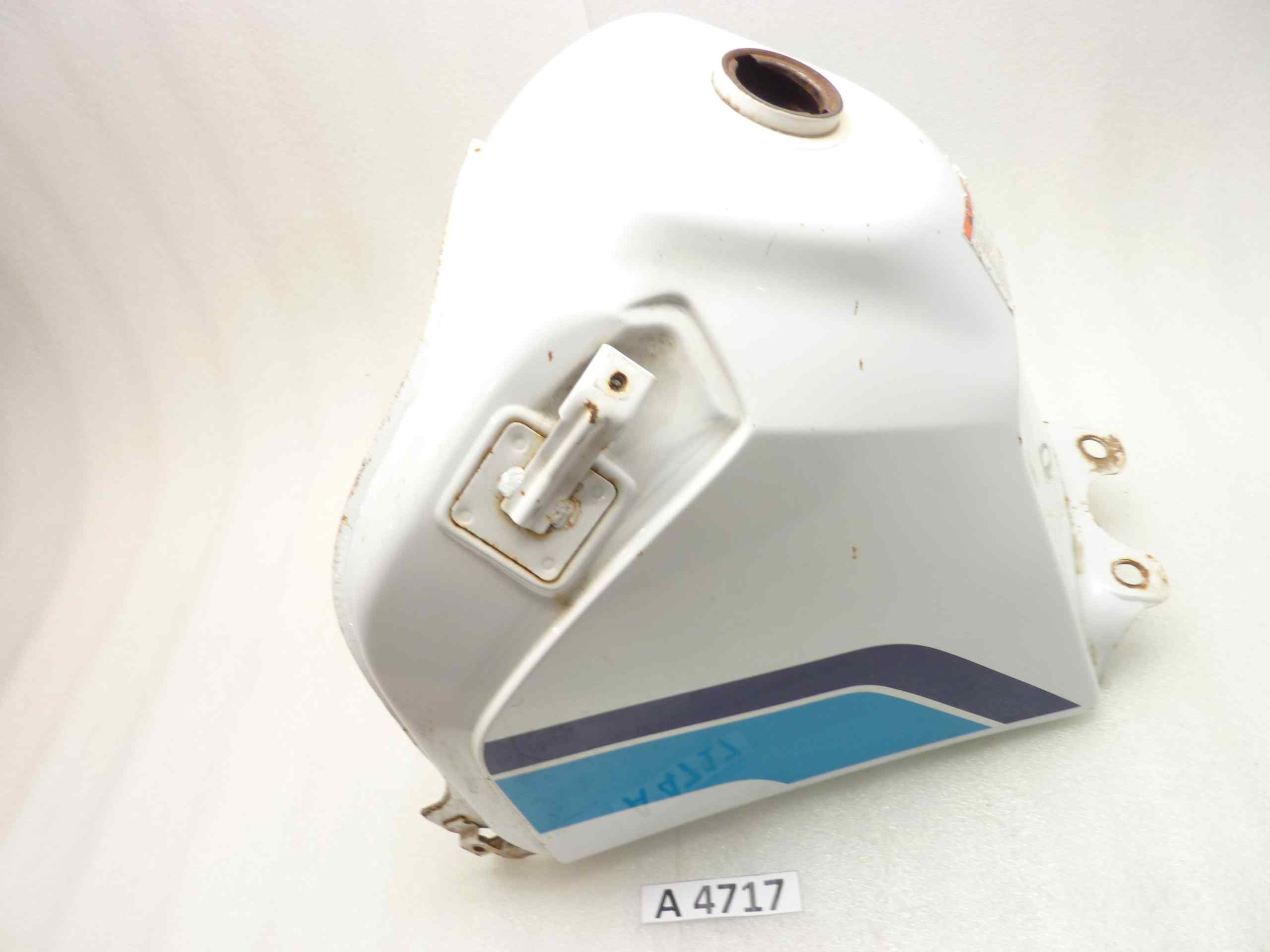 Suzuki DR 650 RS 90 serbatoio benzina carburante da trattare internamente - immagine 3