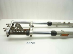 Cagiva SST 125 150 forcella anteriore diam steli 32 mm