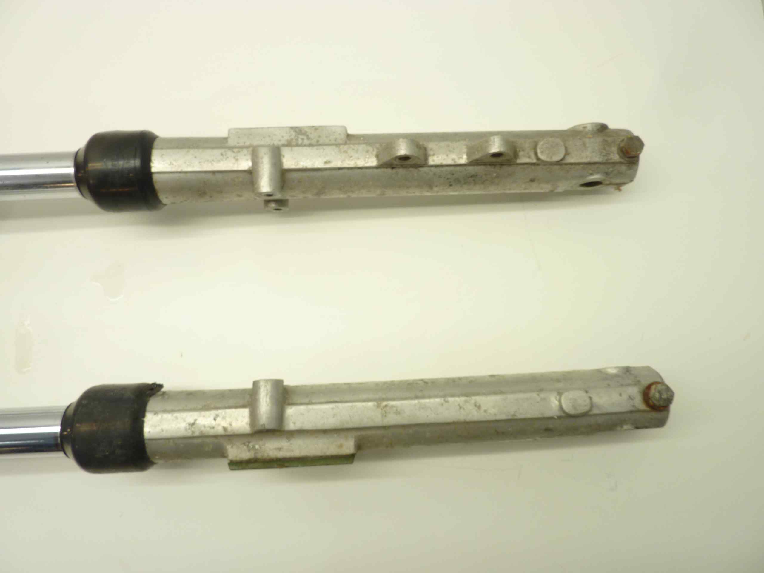 Cagiva SST 125 150 forcella anteriore diam steli 32 mm - immagine 5
