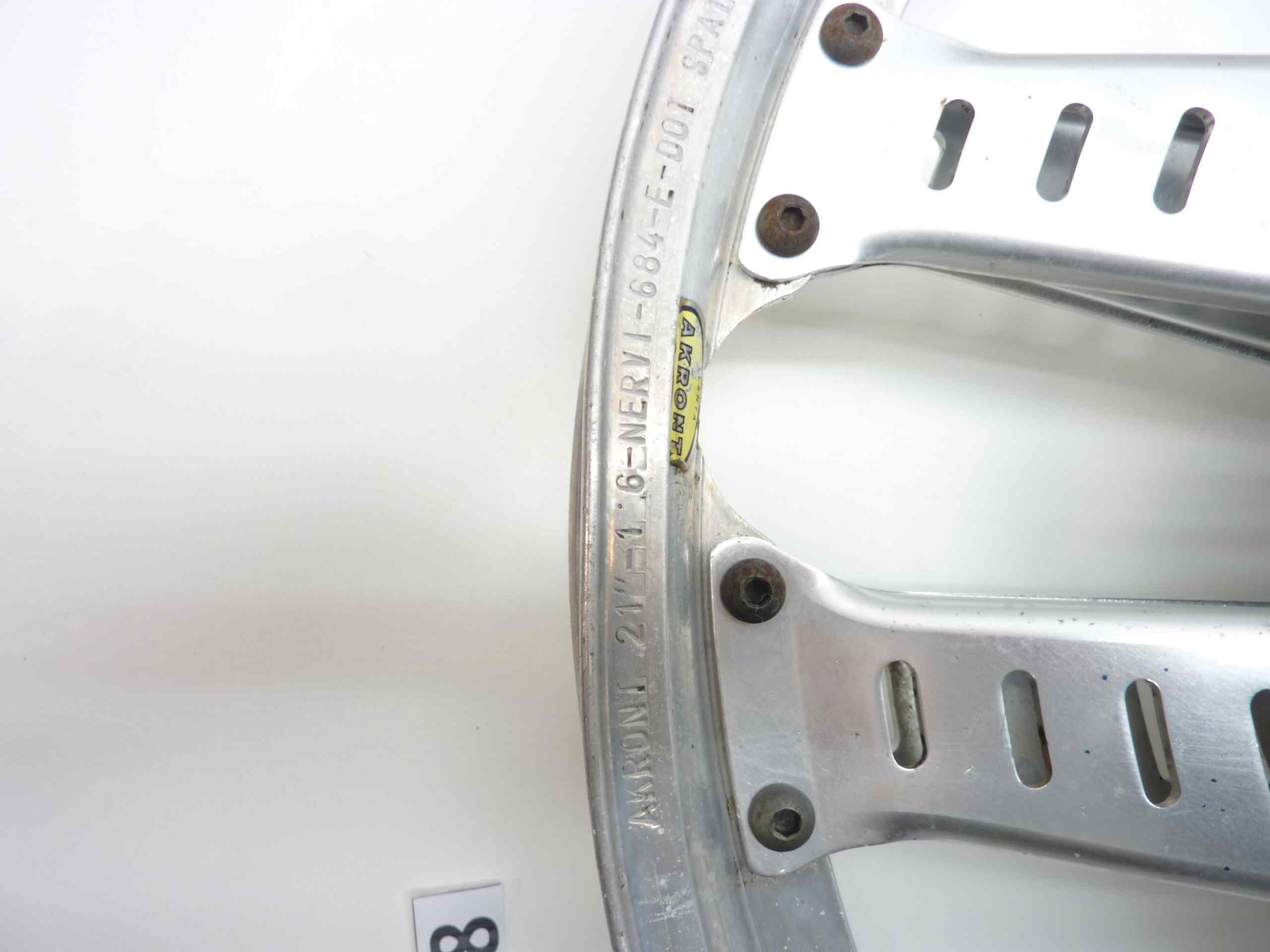 Fantic Raider 250 cerchio ruota anteriore da riparare AKRONT 21X1,6 - immagine 8