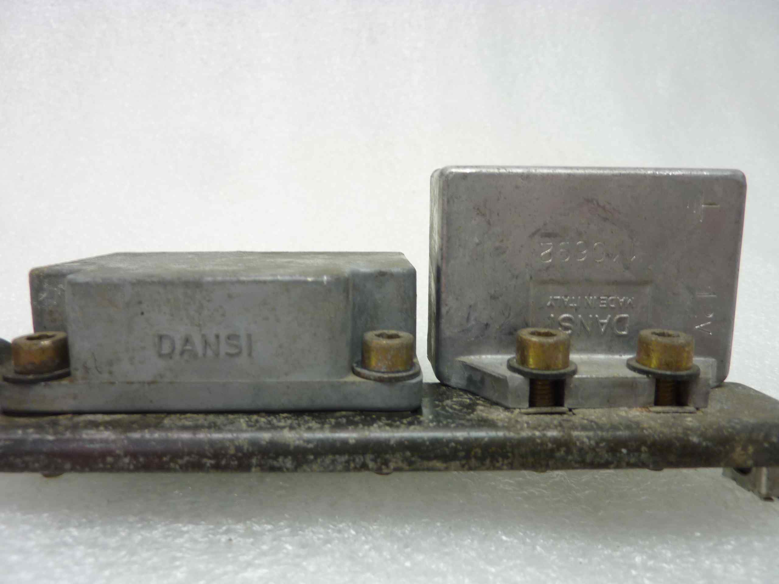 Fantic Raider 250 Dansi centralina regolatore come da foto - immagine 3