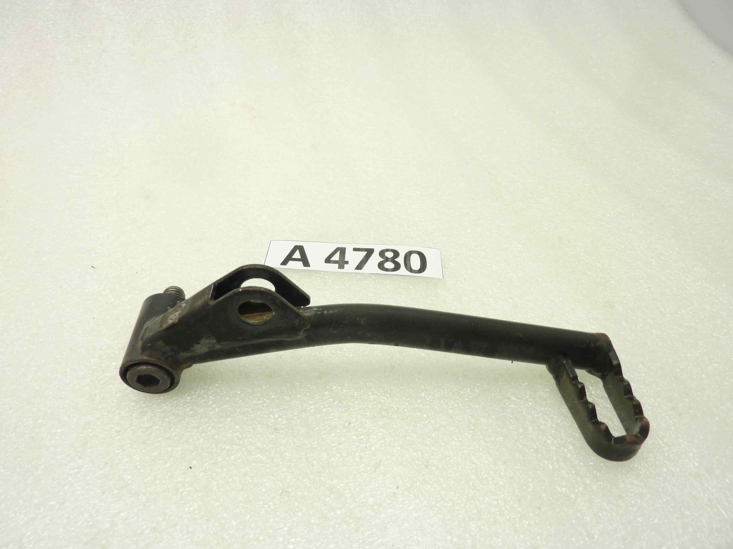 Fantic Raider 250 leva pedale freno posteriore