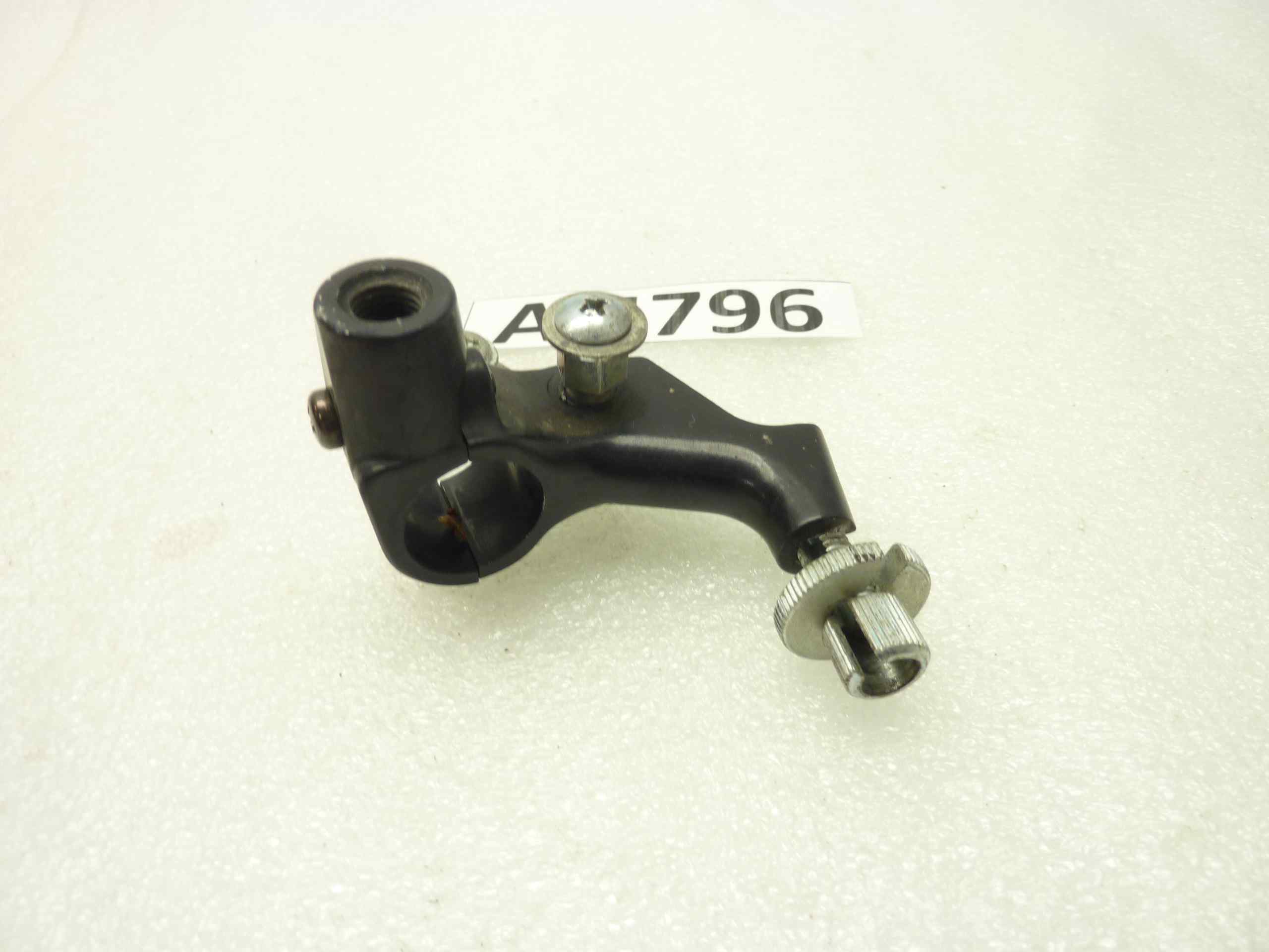 Suzuki DR 650 RS 90 staffa leva frizione - immagine 3