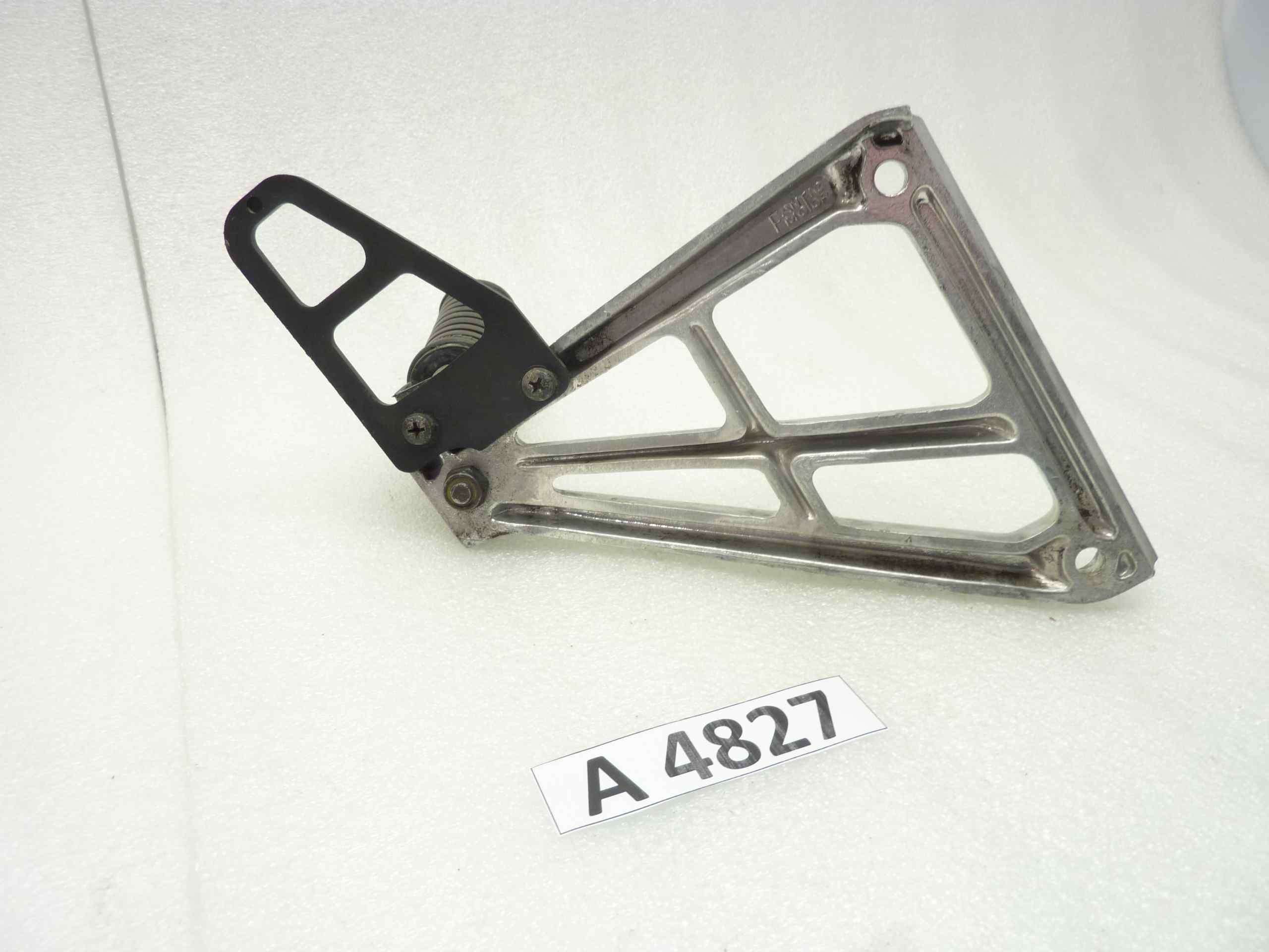 Fantic Raider 250 staffa poggiapiedi posteriore sinistro - immagine 5