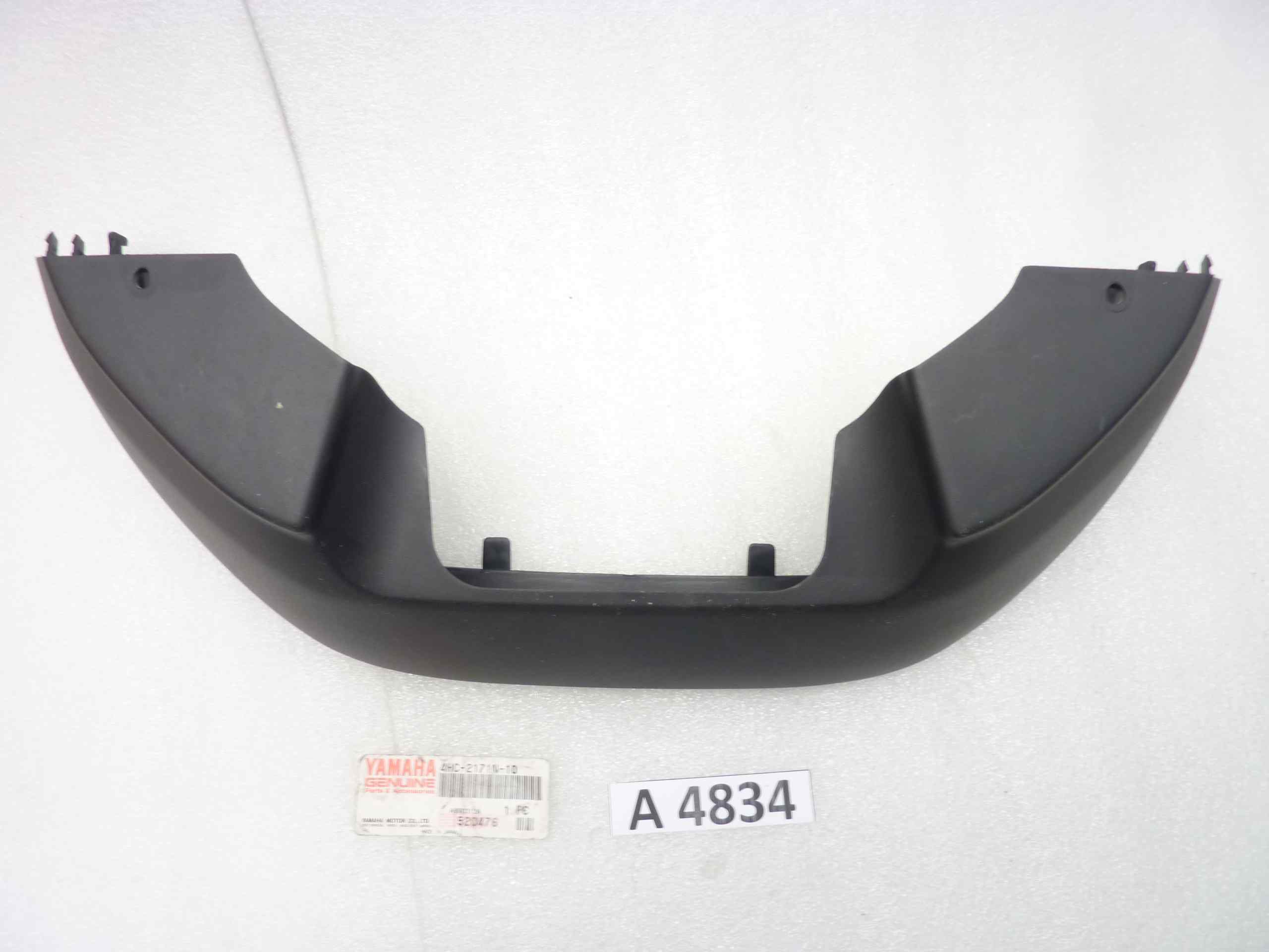 Yamaha Majesty 250 96-99 plastica carena postreriore 4HC2171NA09G nuovo fondo di magazzino - immagine 3