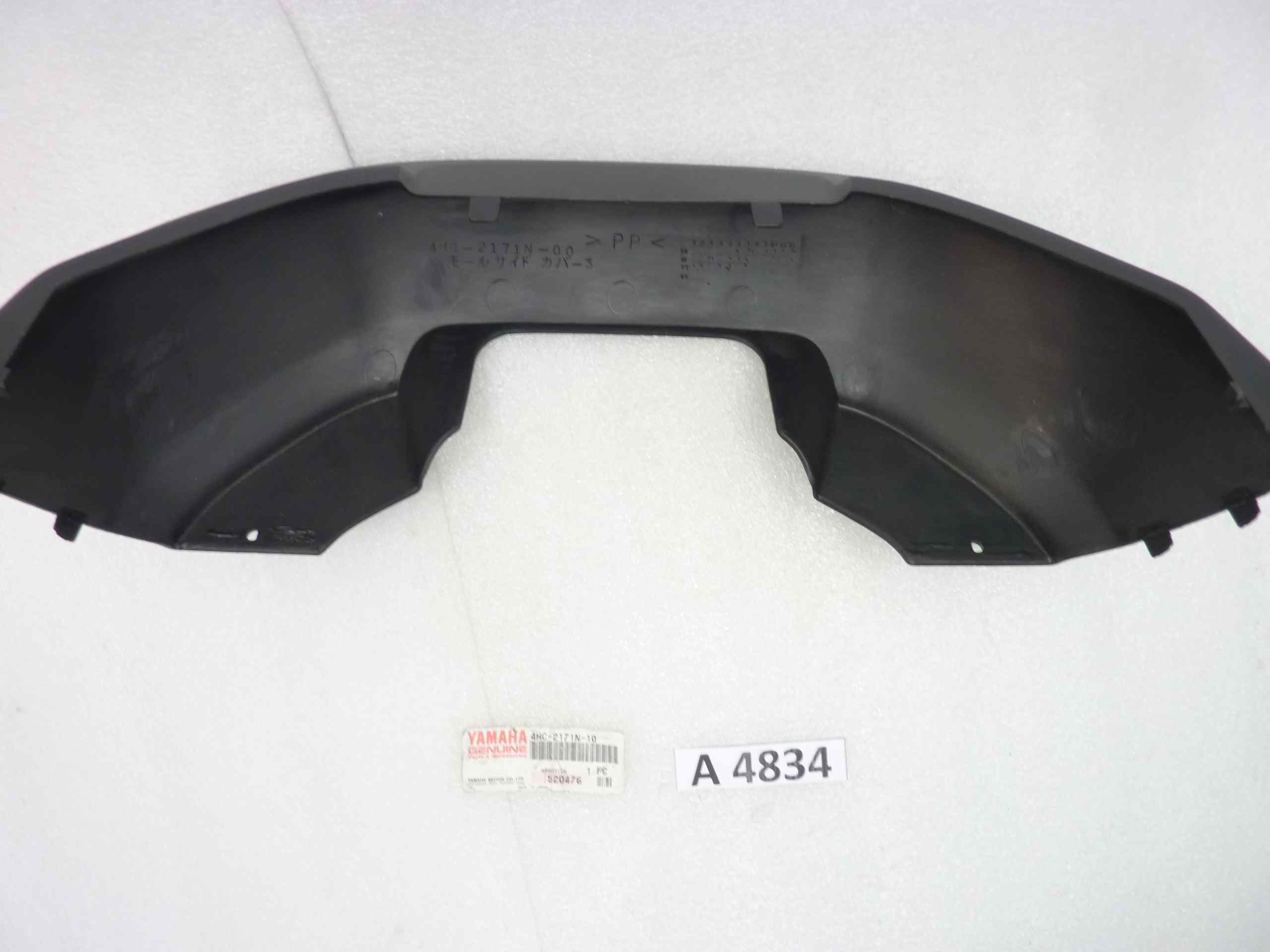 Yamaha Majesty 250 96-99 plastica carena postreriore 4HC2171NA09G nuovo fondo di magazzino - immagine 5