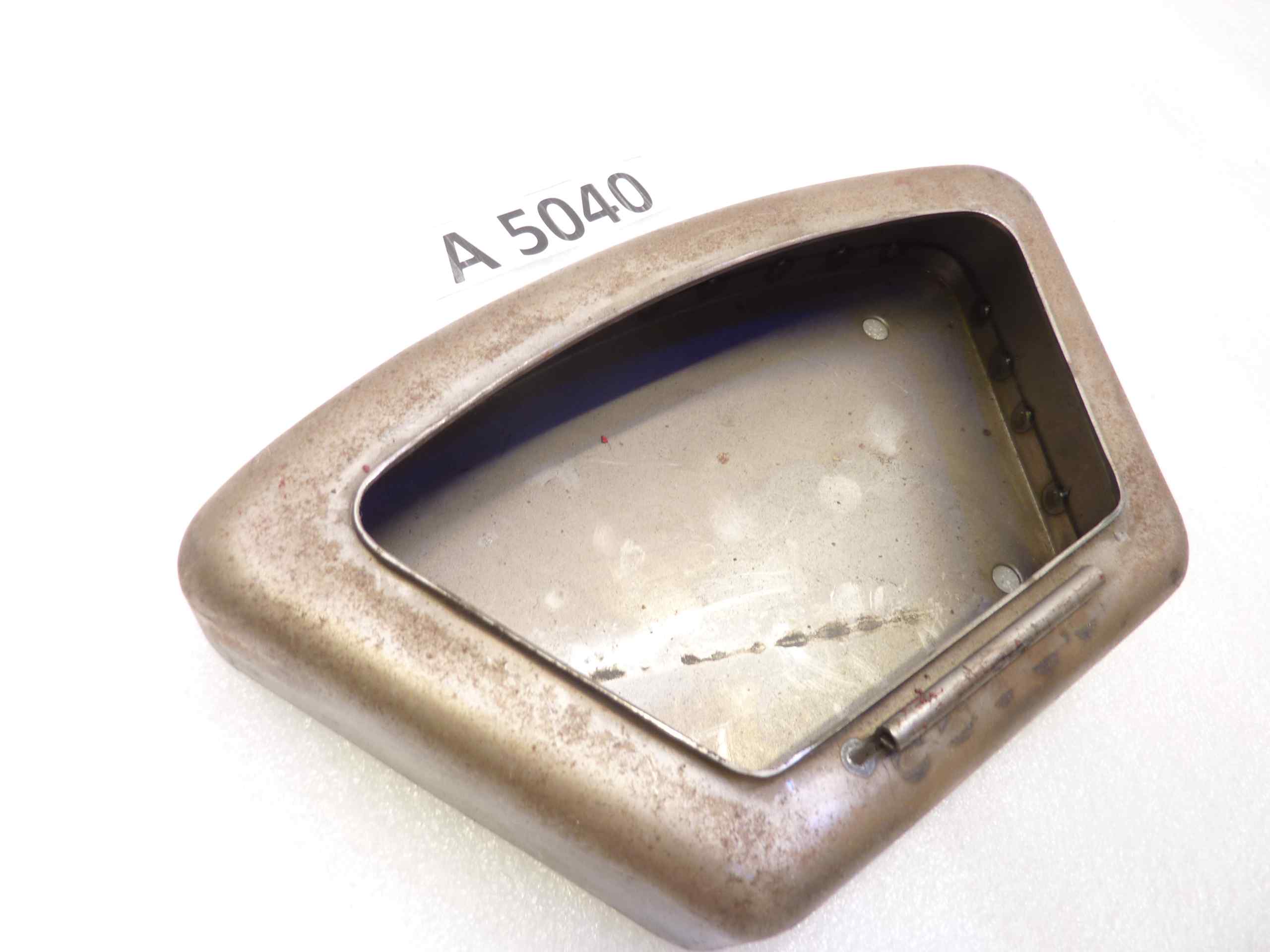 Guzzi Falcone 500 bauletto porta attrezzi utensili cassette nuovo fondo di magazzino ALTEZZA 5 CM - immagine 2