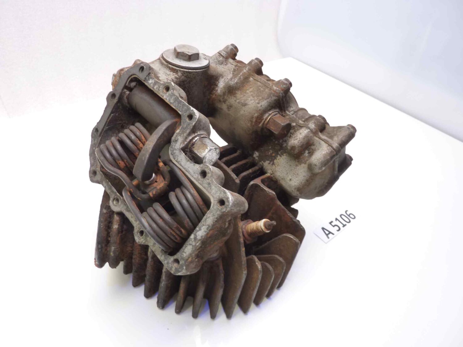 Guzzi Falcone Astore testa testata come da foto cod 11500 1 11506 - immagine 2
