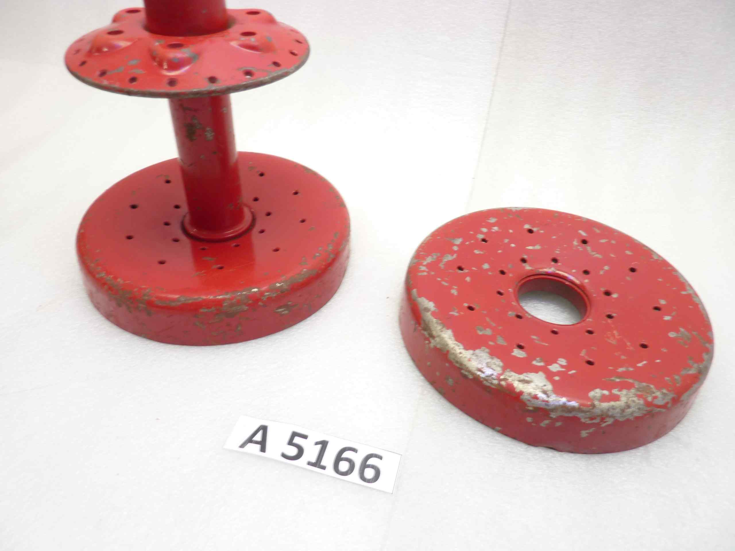 Guzzi Airone 250 tamburo mozzo anteriore Airone con forcella stampata - con tambiro nuovo da sostituire - immagine 4