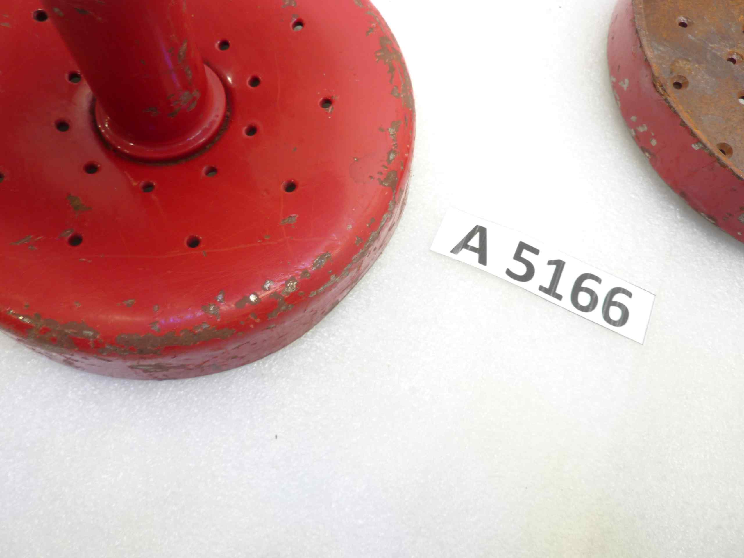 Guzzi Airone 250 tamburo mozzo anteriore Airone con forcella stampata - con tambiro nuovo da sostituire - immagine 6