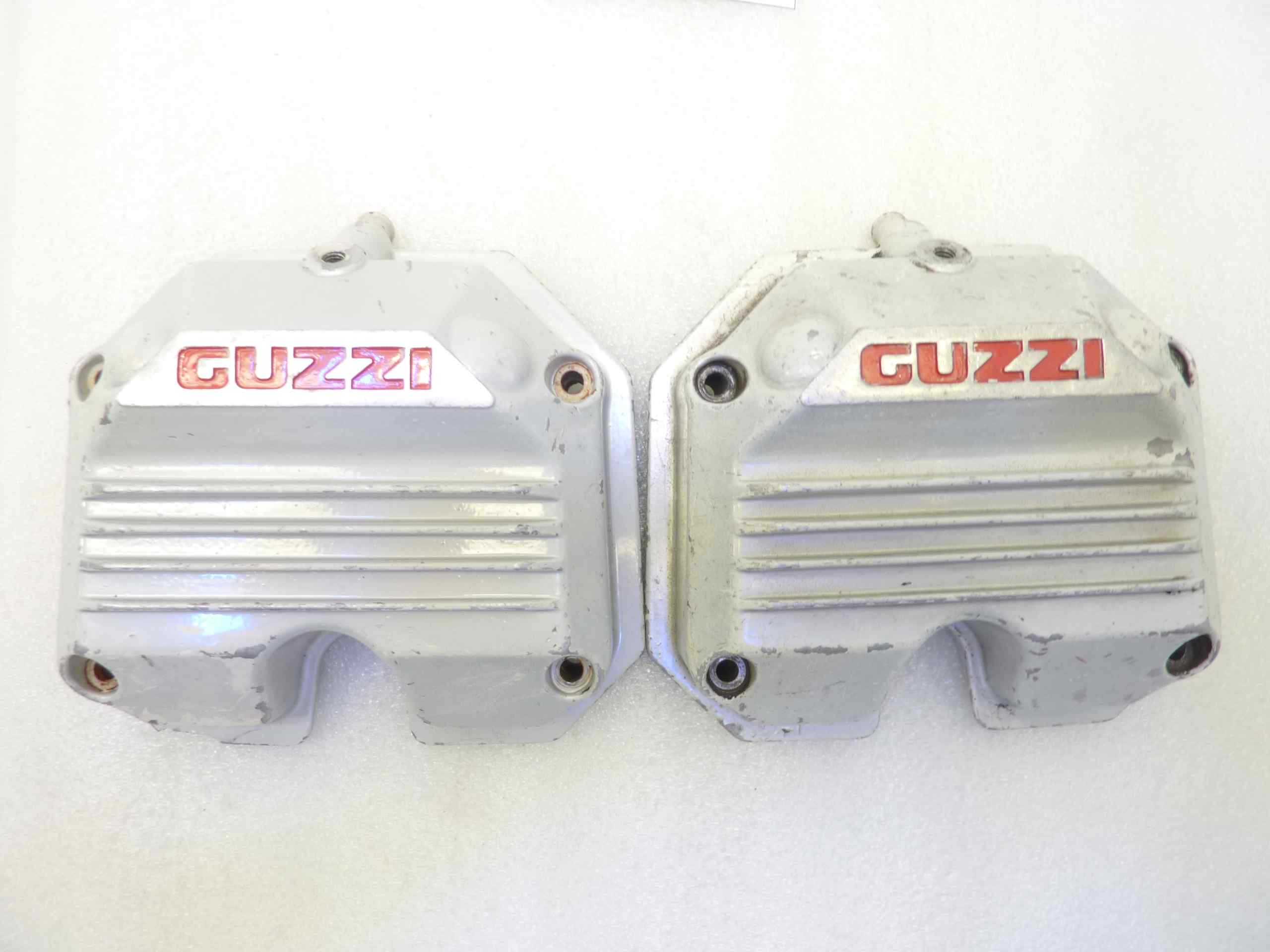 Guzzi Lario Imola 2 coperchi punterie testa - immagine 4
