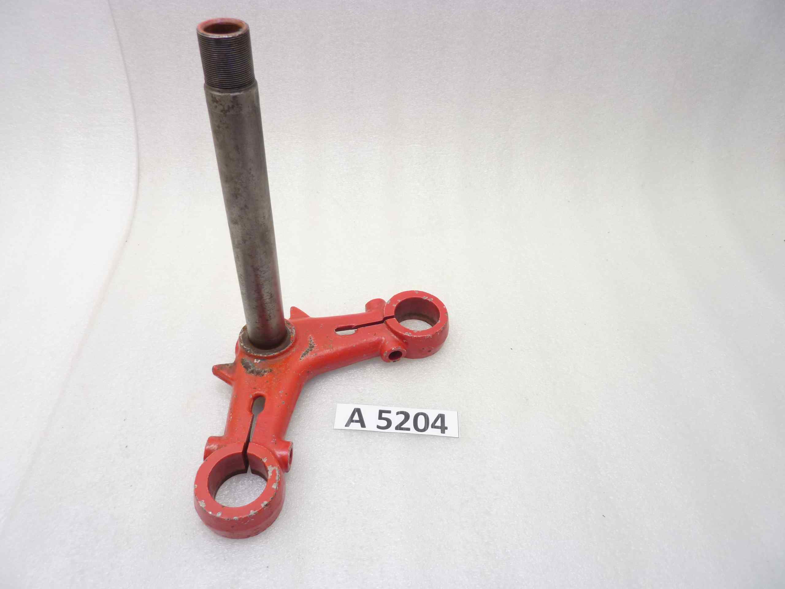 Guzzi Nuovo Falcone piastra di sterzo inferiore 10494000