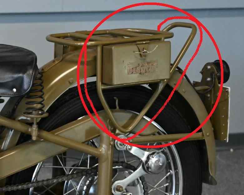 Moto Bianchi 500 M staffa per maniglia passeggero portapacchi grezza nuovo fondo di magazzino LEGGI DESCRIZIONE - immagine 5