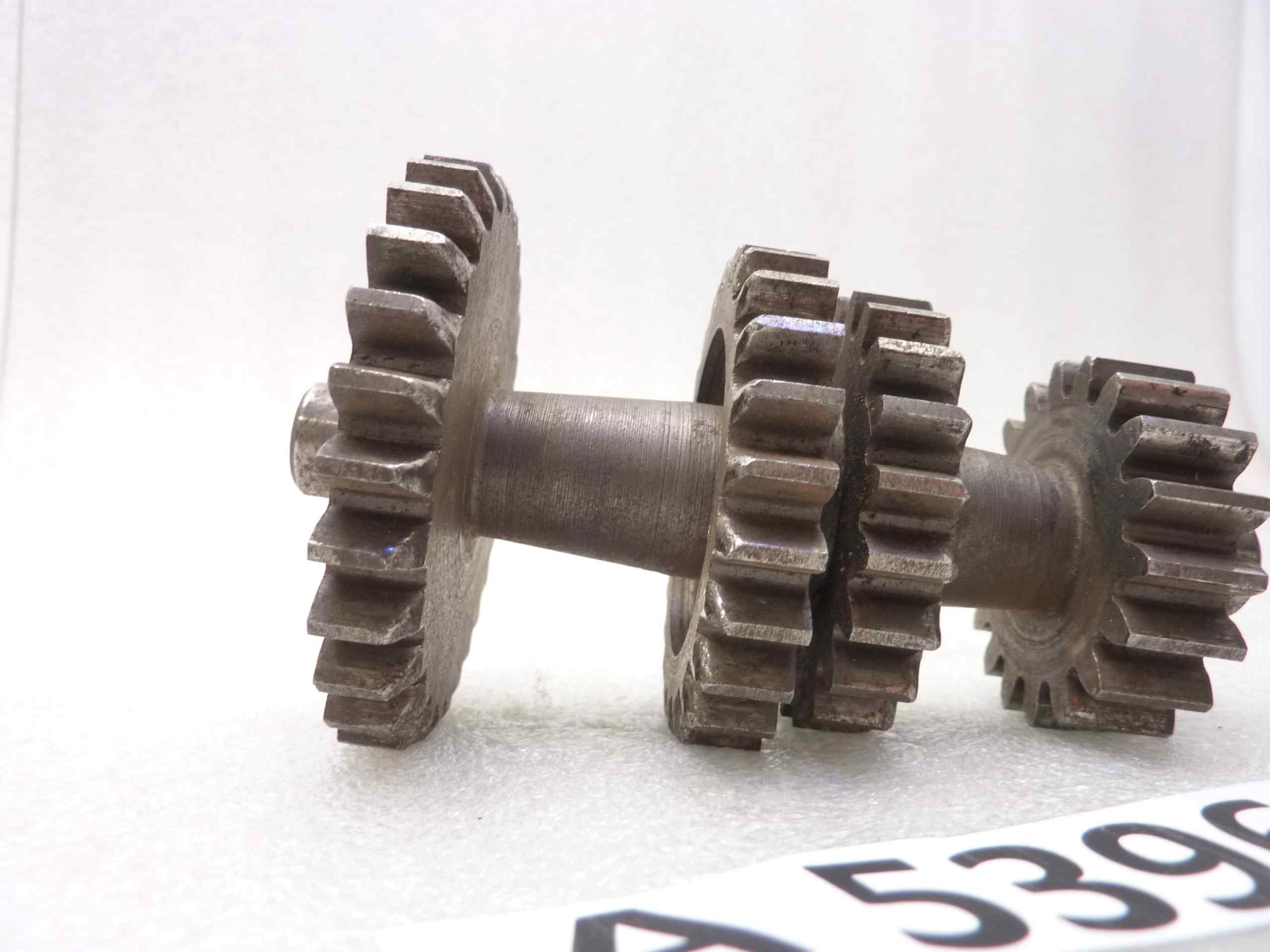 Albero secondario Guzzi 28 24 21 18 denti ingranaggio - immagine 4