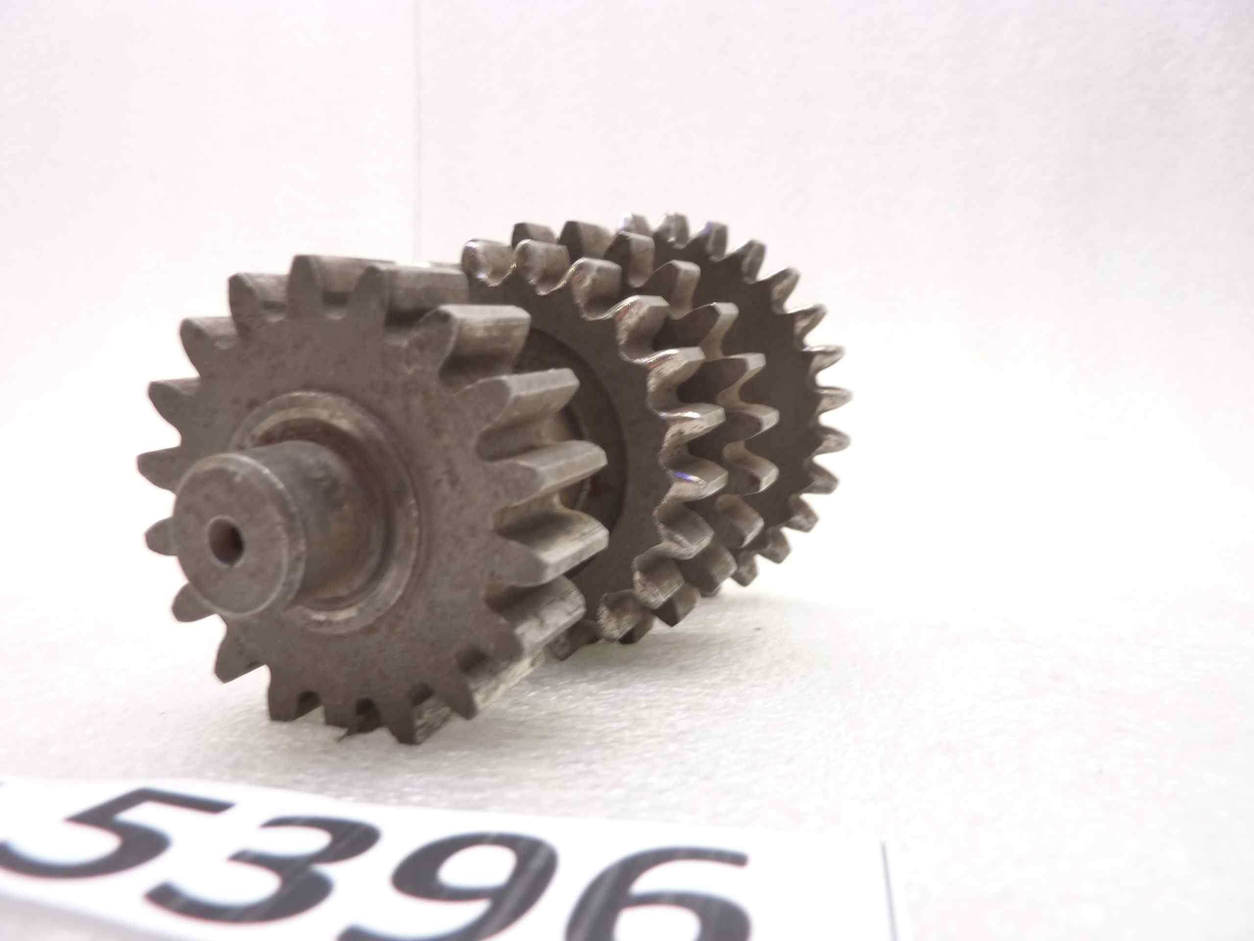 Albero secondario Guzzi 28 24 21 18 denti ingranaggio - immagine 8