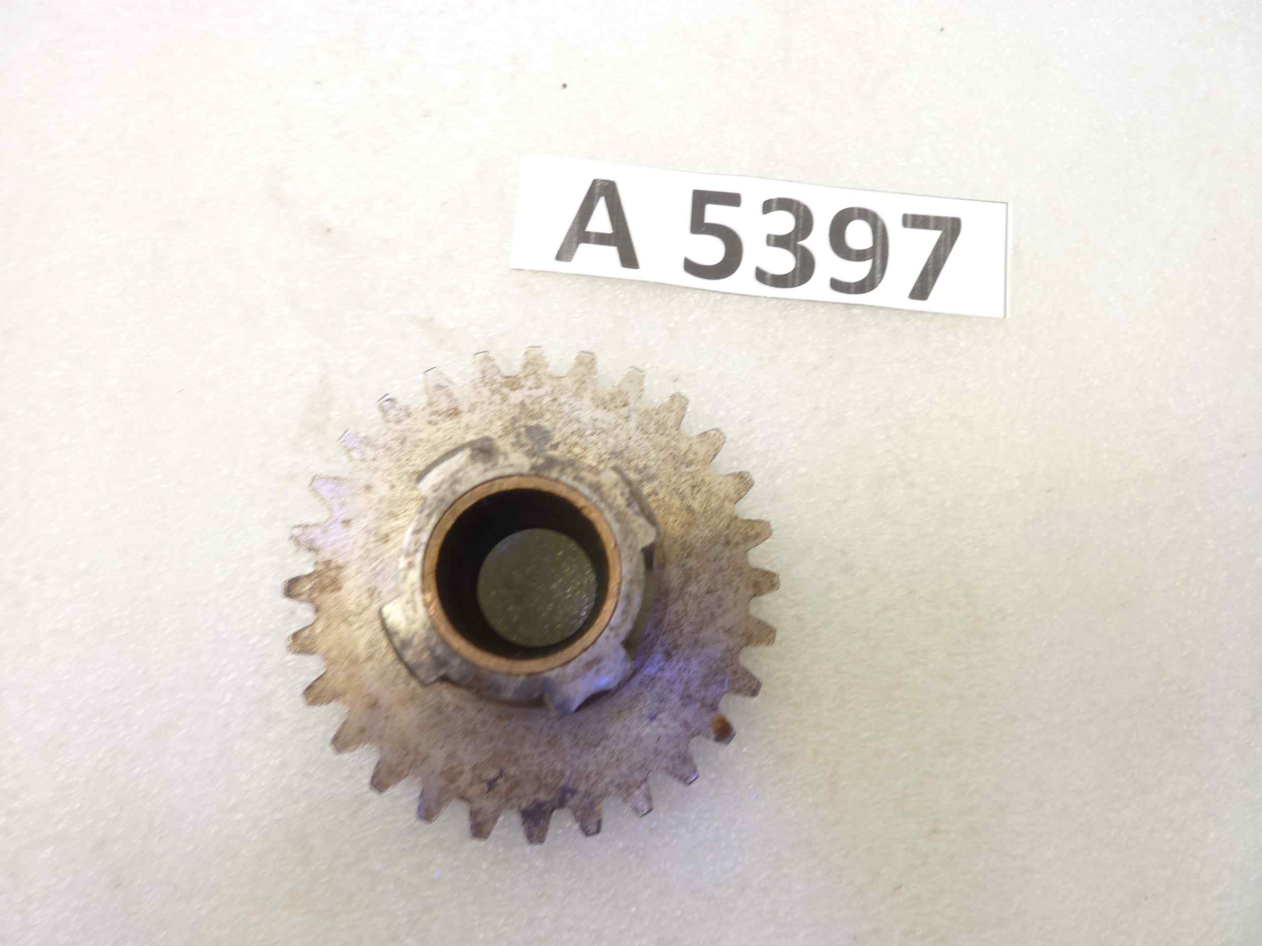 Ingranaggio presa diretta Guzzi 28 denti alti 14 mm - immagine 2
