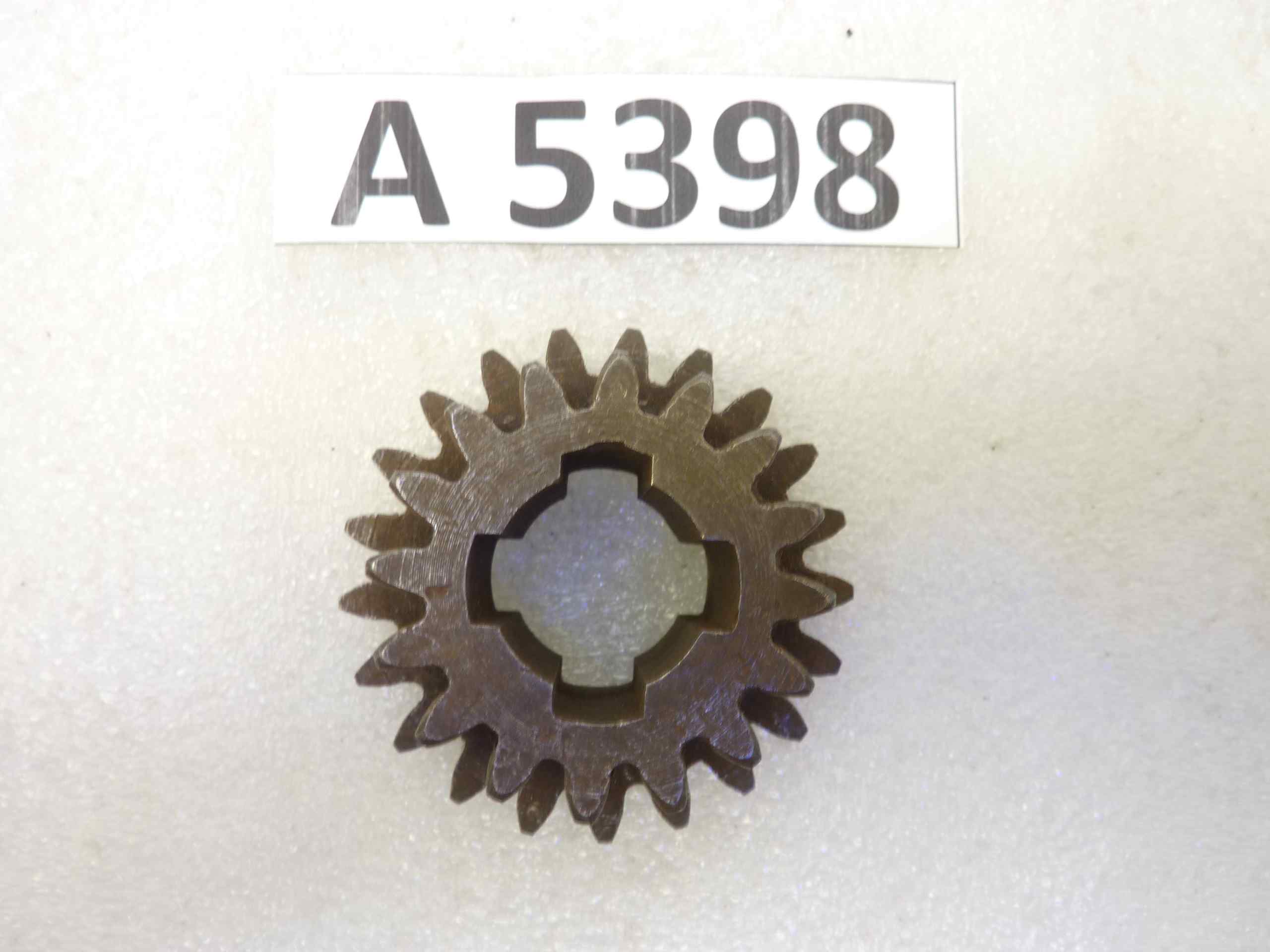 Ingranaggio cambio Guzzi 21 16 denti - immagine 3