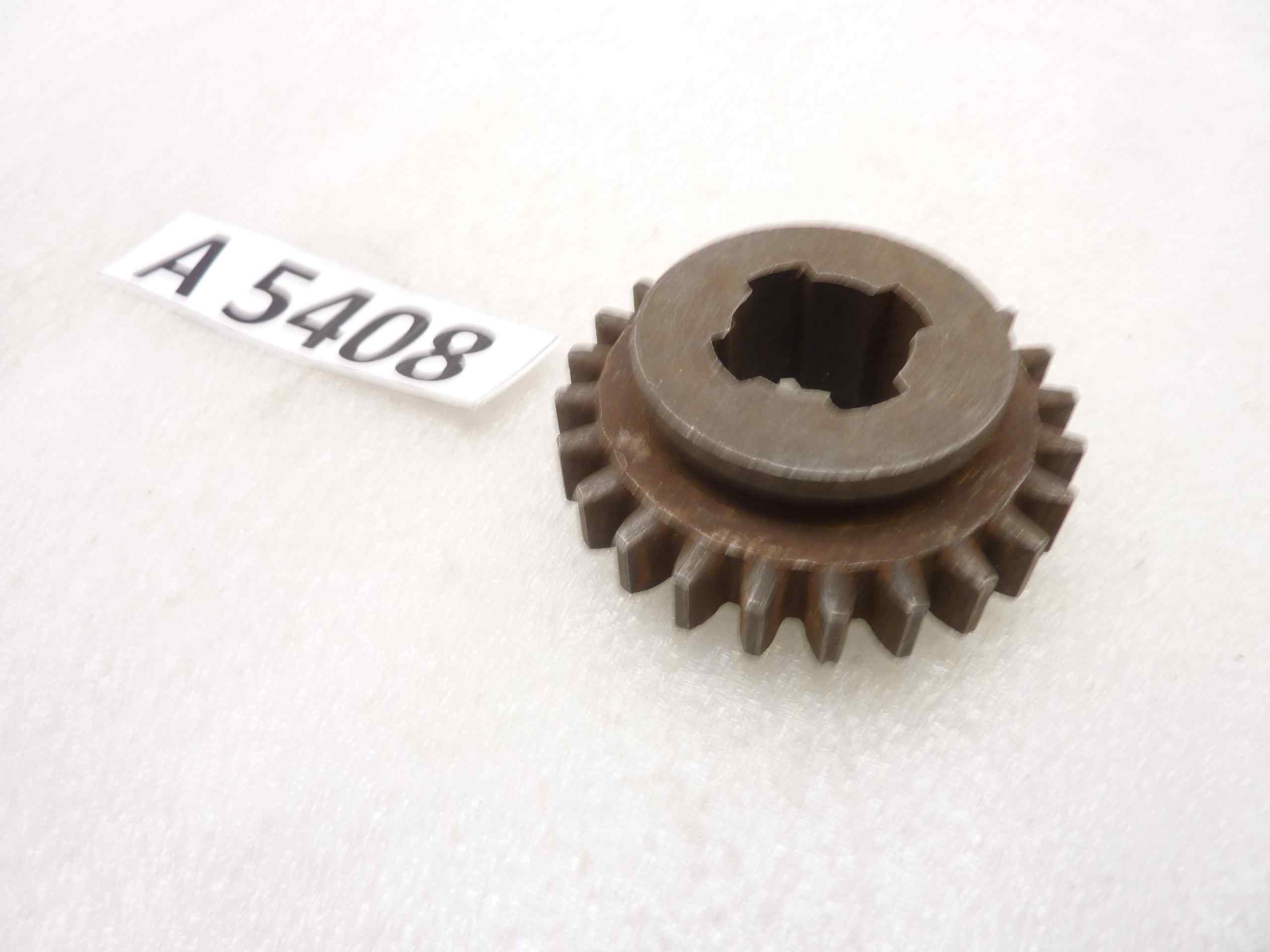 Ingranaggio scorrevole Guzzi 24 denti - immagine 3