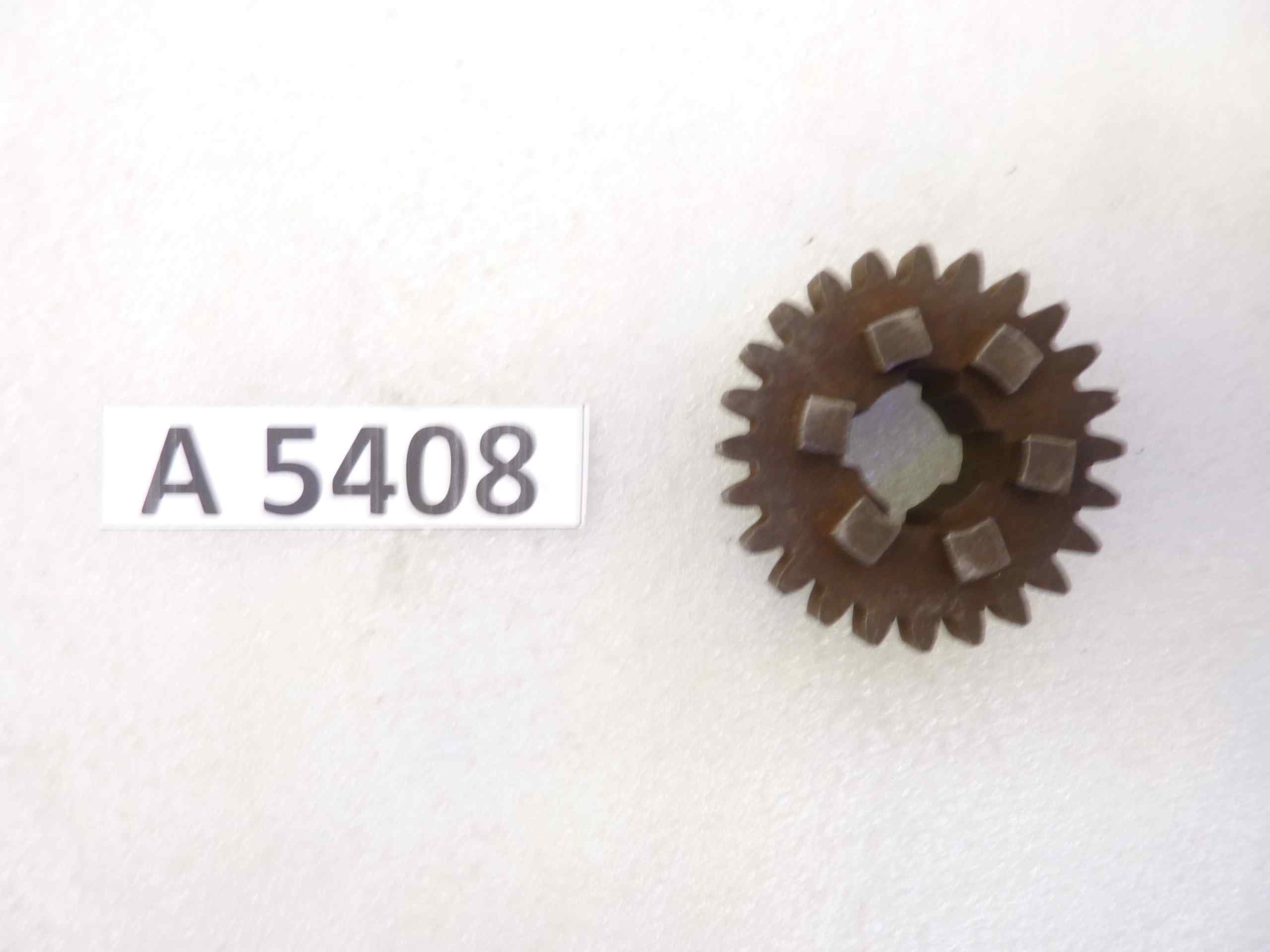 Ingranaggio scorrevole Guzzi 24 denti - immagine 7