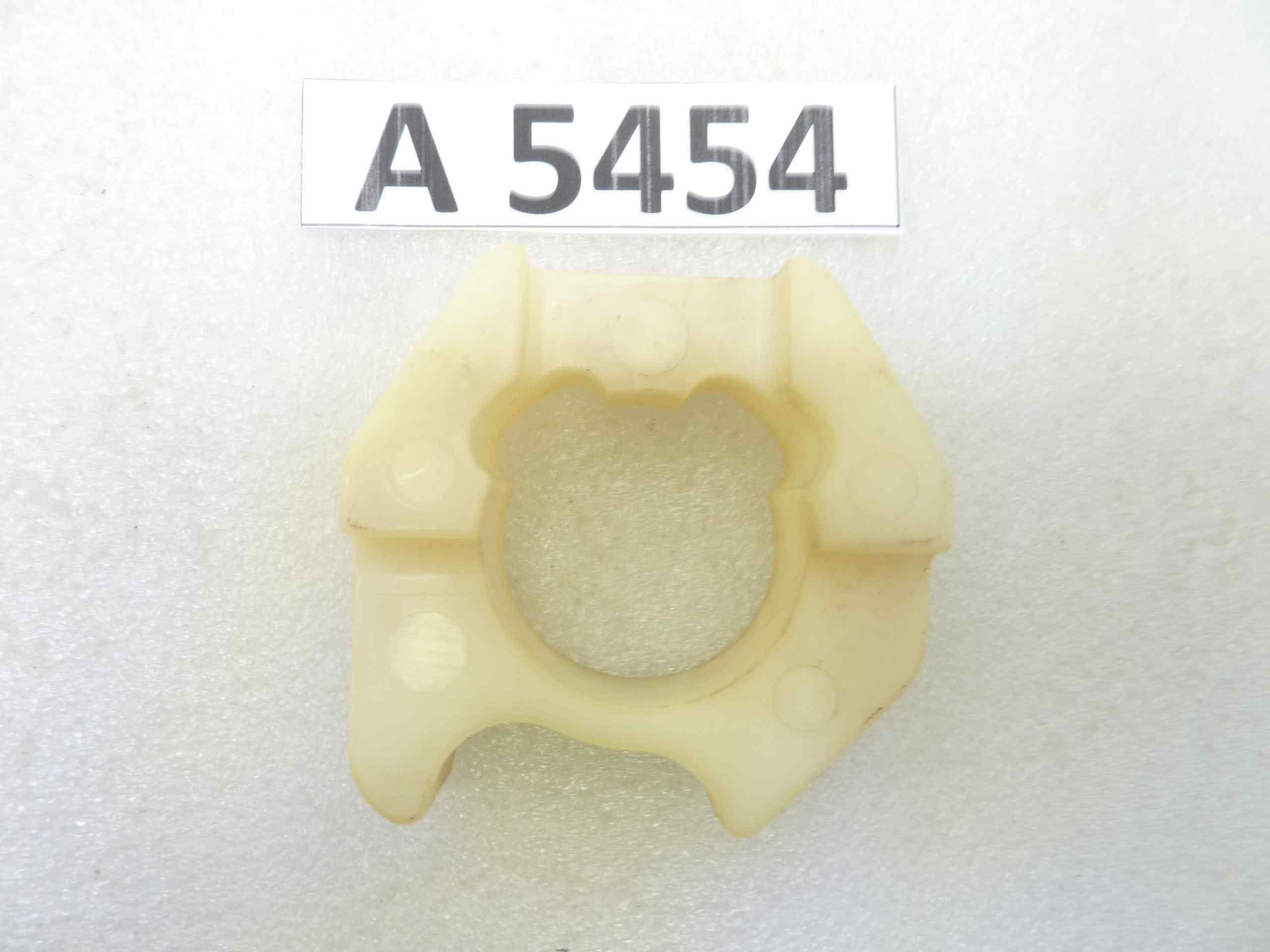 Protezione Forcellone Yamaha XT 550 82-83 5Y12215109 nuovo fondo di magazzino