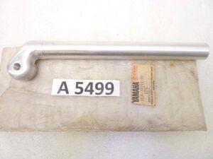 Semimanubrio destro Yamaha XJ 900 83 31A 31A2621100 nuovo fondo di magazzino