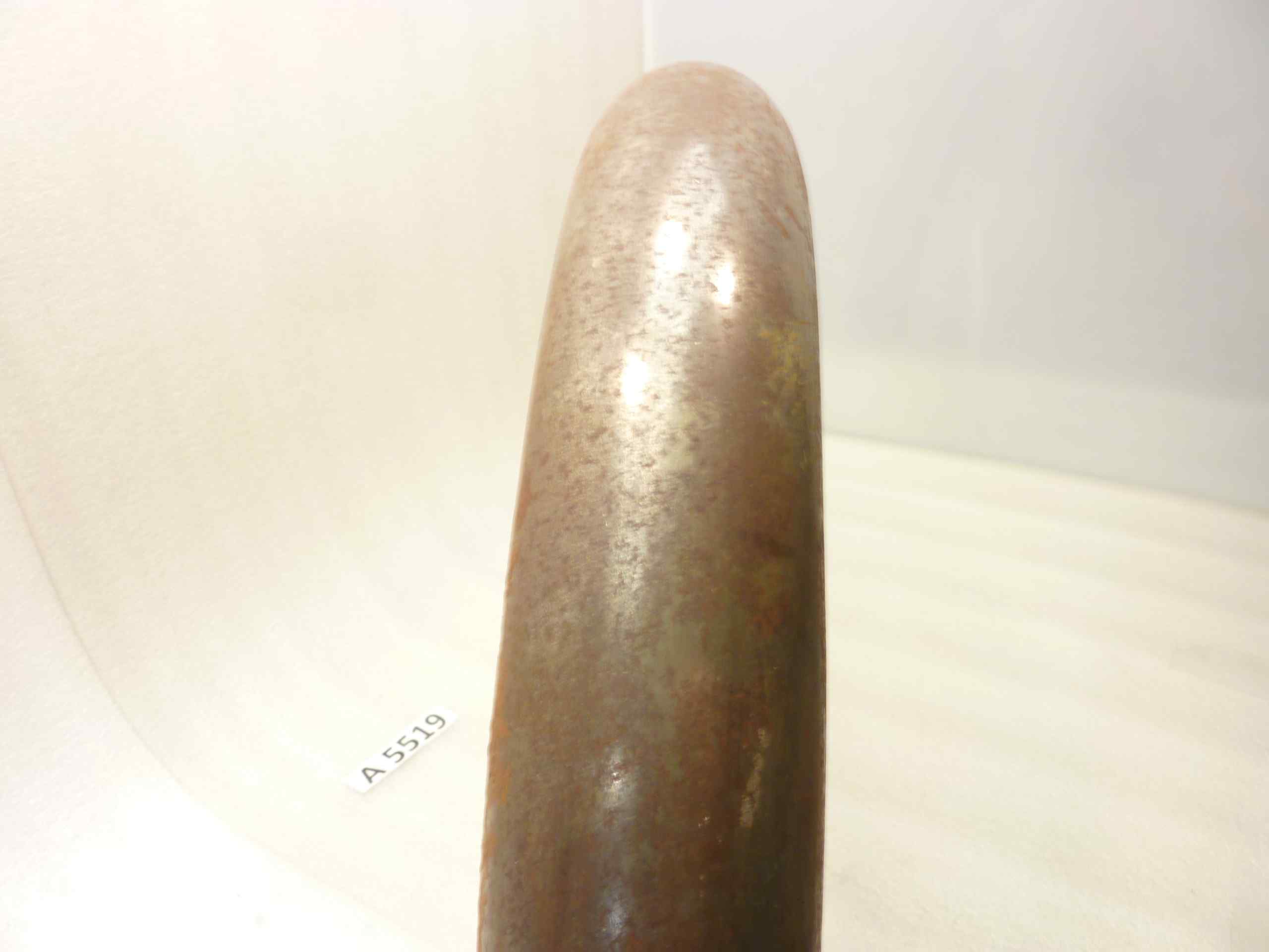 Parafango moto epoca da corsa anteriore NUOVO lunghezza 70 cm - larghezza interna 7,7 cm - atezza totale 41,5 cm - immagine 3