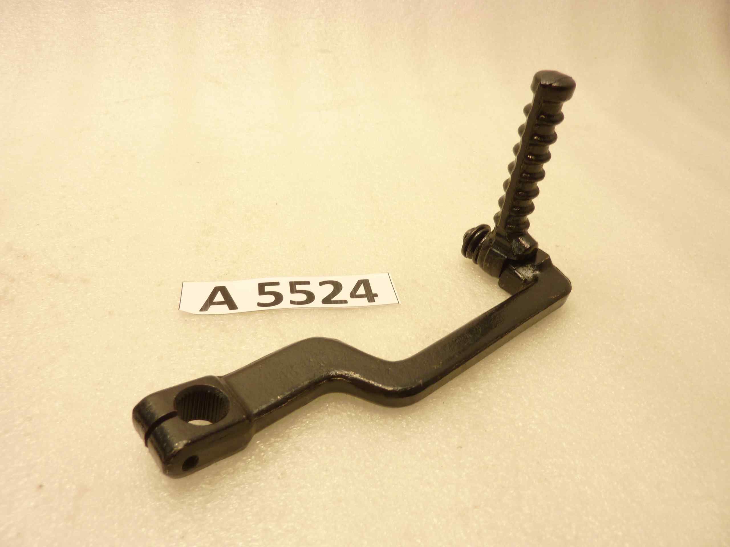 Pedale leva avviamento Buzzetti 6528 Kymco Yamaha MBK nuovo fondo di magazzino compatibile per: KYMCO AGILITY R10 BASIC 25KM/H AIR 4T E2 2005-2008KYMCO AGILITY R10 BASIC 50 AIR 4T E2 2005-2008KYMCO AGILITY R10 BASIC MMC 25KM/H AIR 4T E2 2009-2012KYMCO AGILITY R10 BASIC MMC 50 AIR 4T E2 2009-2012KYMCO AGILITY R10 PREMIUM 50 AIR 4T E2 2005-2008KYMCO AGILITY R12 BASIC 125 AIR 4T E2 2006-2008KYMCO AGILITY R12 BASIC 150 AIR 4T E2 2006-2008KYMCO AGILITY R12 BASIC 25KM/H AIR 4T E2 2005-2008KYMCO AGILITY R12 BASIC 50 AIR 4T E2 2005-2008KYMCO AGILITY R12 BASIC MMC 125 AIR 4T E2 2009-2017KYMCO AGILITY R12 BASIC MMC 150 AIR 4T E2 2009-2017KYMCO AGILITY R12 BASIC MMC 25KM/H AIR 4T E2 2009-2017KYMCO AGILITY R12 BASIC MMC 50 AIR 4T E2 2009-2017KYMCO AGILITY R12 CARRY 50 AIR 4T E2 2011-2017KYMCO AGILITY R12 DELIVERY 50 AIR 4T E2 2011-2017KYMCO AGILITY R12 RS 125 AIR 4T E2 2009-2017KYMCO AGILITY R12 RS 25KM/H AIR 4T E2 2009-2017KYMCO AGILITY R12 RS 50 AIR 4T E2 2009-2017KYMCO AGILITY R16 CITY 125 AIR 4T E2 2008-2013KYMCO AGILITY R16 CITY 150 AIR 4T E2 2008-2013KYMCO AGILITY R16 CITY 25KM/H AIR 4T E2 2008-2013KYMCO AGILITY R16 CITY 50 AIR 4T E2 2008-2013KYMCO AGILITY R16+ 25KM/H AIR 4T E2 2014-2017KYMCO AGILITY R16+ 50 AIR 4T E2 2014-2017KYMCO COBRA 50 AIR 2T E1 1999-2002KYMCO COBRA 50 AIR 2T E2 2002-2006KYMCO DINK 50 AIR 2T E1 1997-2001KYMCO DINK 50 H2O 2T E1 1999-2001KYMCO PEOPLE 125 AIR 4T E1 1999-2004KYMCO PEOPLE 150 AIR 4T E1 1999-2004KYMCO PEOPLE 25KM/H AIR 2T E2 2002-2004KYMCO PEOPLE 50 AIR 2T E1 1999-2001KYMCO PEOPLE S 125 AIR 4T E2 2005-2006KYMCO SPACER 50 AIR 2T E1 1997-2002KYMCO SUPER 9 25KM/H AIR 2T E1 2000-2002KYMCO SUPER 9 50 AIR 2T E1 2000-2002KYMCO SUPER 9 50 H2O 2T E1 2000-2002KYMCO TOP BOY 50 AIR 2T E1-E2 2000-2005MBK BOOSTER X 50I H2O 4T E3 2007-2009MBK NITRO II 50I H2O 4T E3 2014-2016MBK OVETTO II 25KM/H H2O 4T E3 2012MBK OVETTO II 50I H2O 4T E3 2009-2016MBK OVETTO II UBS 50I H2O 4T E3 2012-2016YAMAHA AEROX II 50I H2O 4T E3 2014-2016YAMAHA AEROX II 50I H2O 4T E4 2018YAMAHA BW'S 50I H2O 4T E2 2014-2015YAMAHA GIGGLE 50I H2O 4T E3 2007-2009YAMAHA NEO'S II 25KM/H H2O 4T E3 2012-2014YAMAHA NEO'S II 50I H2O 4T E3 2009-2017YAMAHA NEO'S II 50I H2O 4T E4 2018YAMAHA NEO'S II 50I USB H2O 4T E3 2012-2017YAMAHA NEO'S II 50I USB H2O 4T E4 2018YAMAHA NEOS LA POSTE 50I H2O 4T E3 2011-2015YAMAHA VINO 50I H2O 4T E3 2006-2018YAMAHA ZUMA F 50I H2O 4T E3 2012-2016YAMAHA ZUMA FX 50I H2O 4T E3 2014-2018 - immagine 5