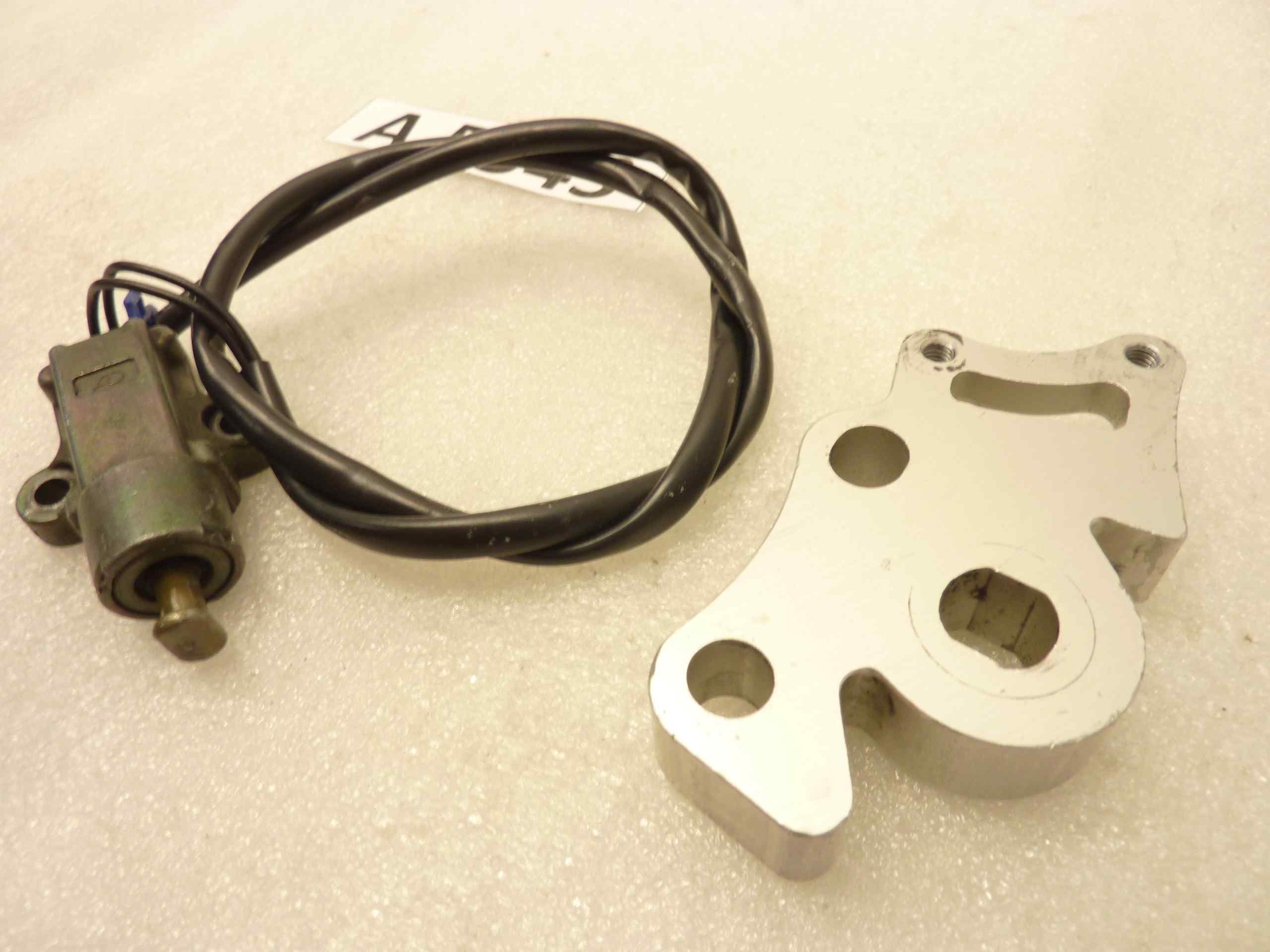 Sensore cavalletto laterale Yamaha YZF R1 98-99 con staffa - immagine 3