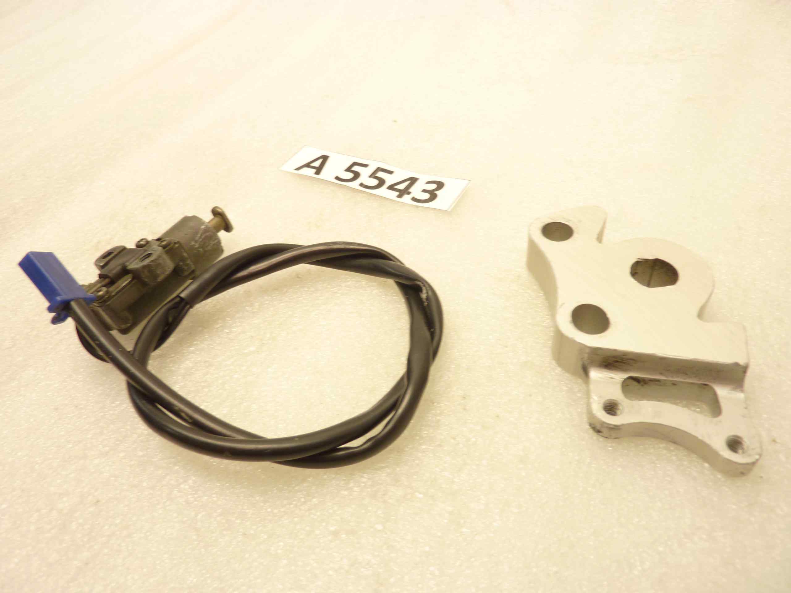 Sensore cavalletto laterale Yamaha YZF R1 98-99 con staffa - immagine 4